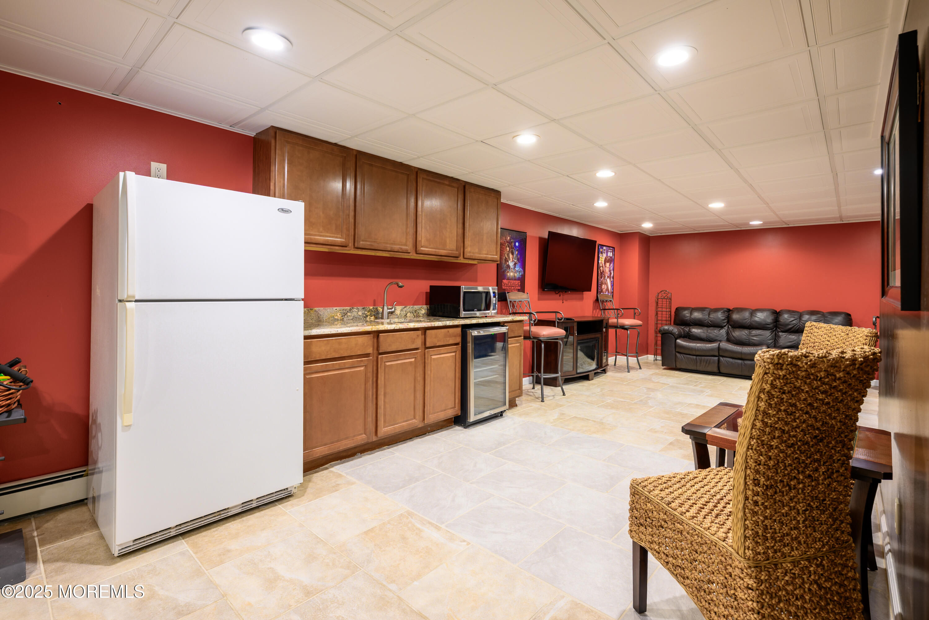 13 Mohawk Lane, Manalapan, New Jersey image 38