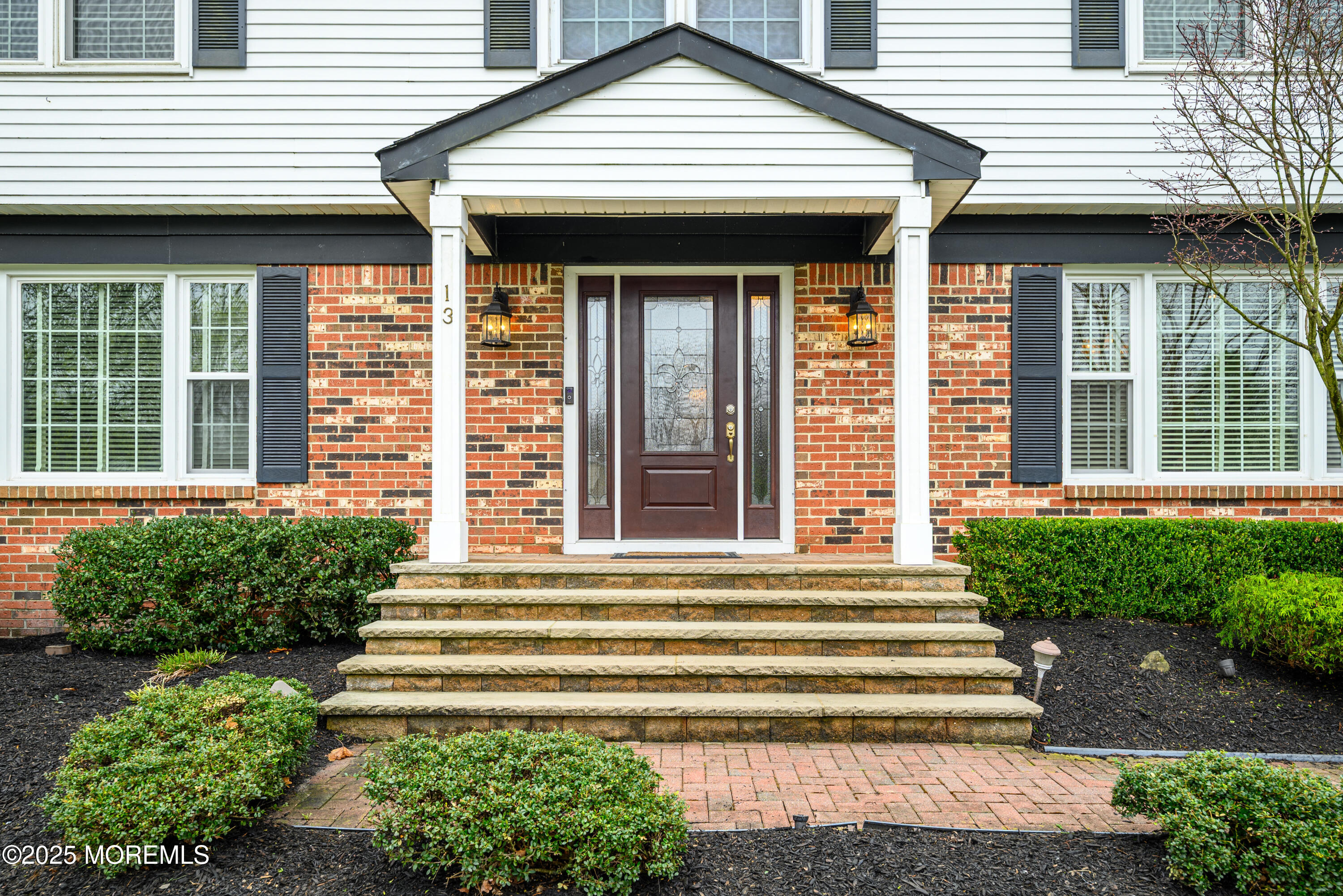 13 Mohawk Lane, Manalapan, New Jersey image 3