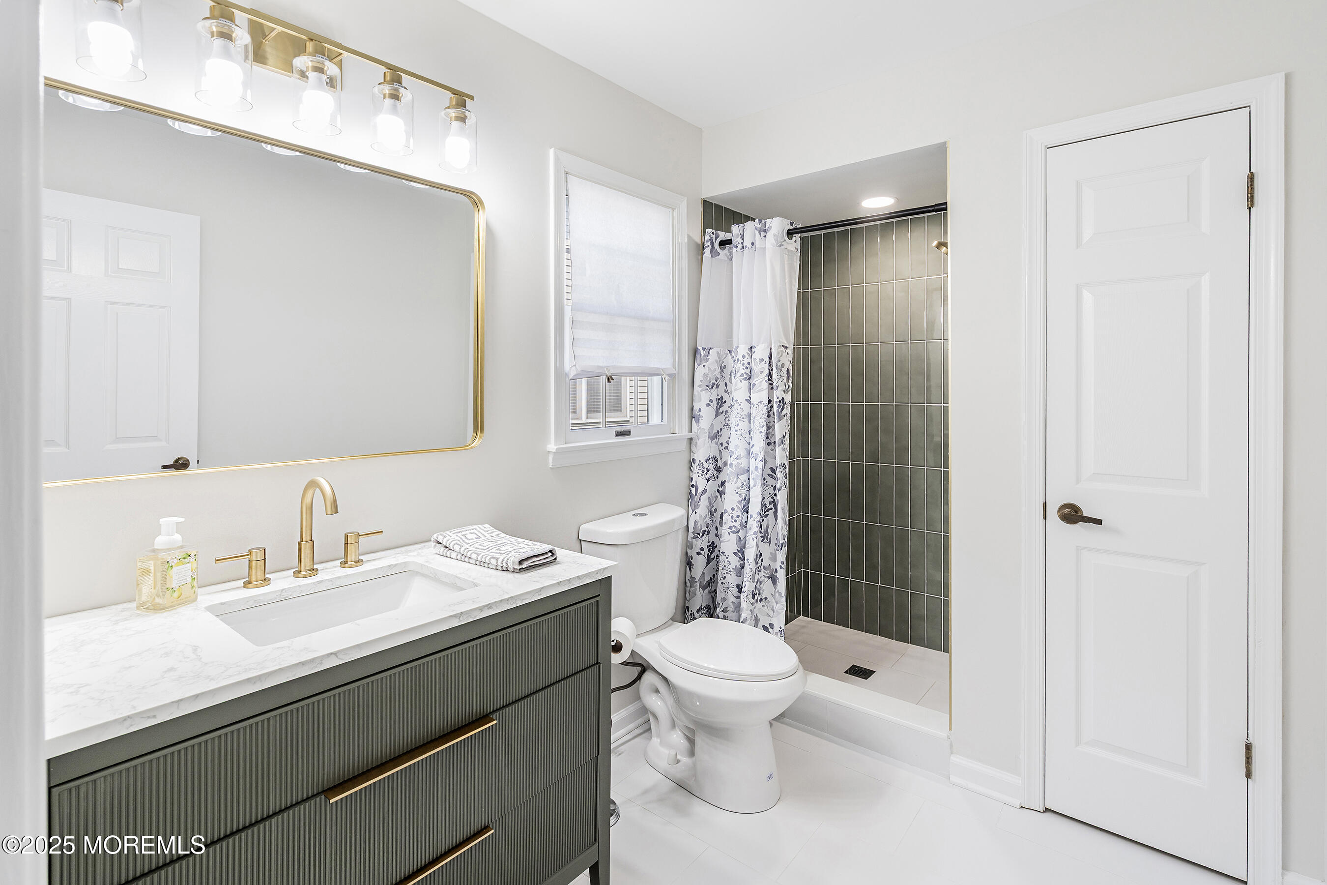 1744 Buttonwood Avenue, Toms River, New Jersey image 18