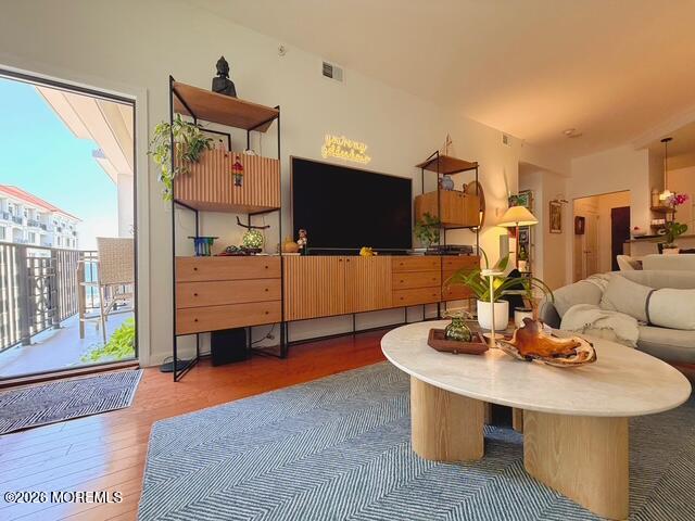 1501 Ocean Avenue 1612