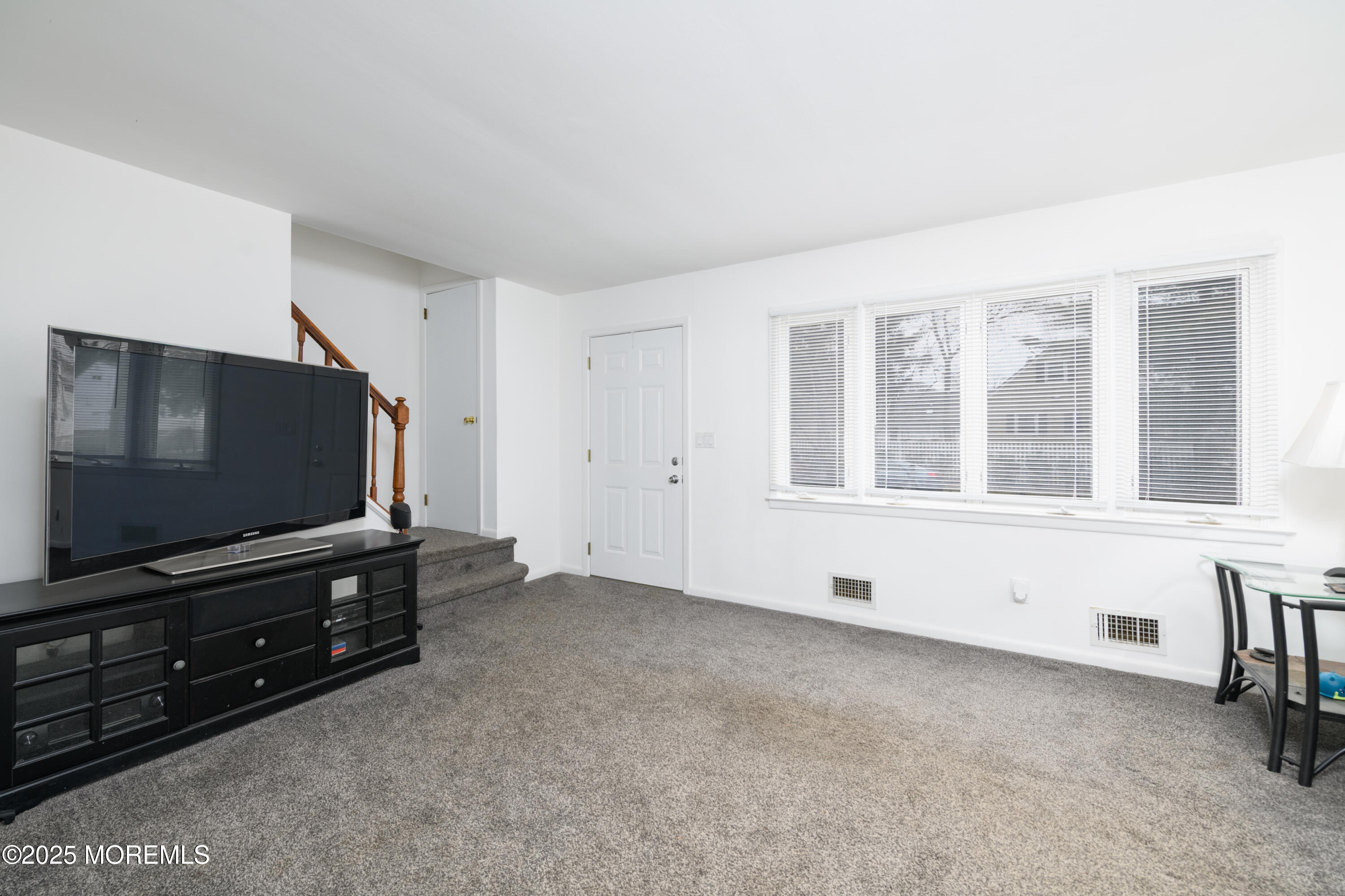 137 Princeton Place, Belford, New Jersey image 17