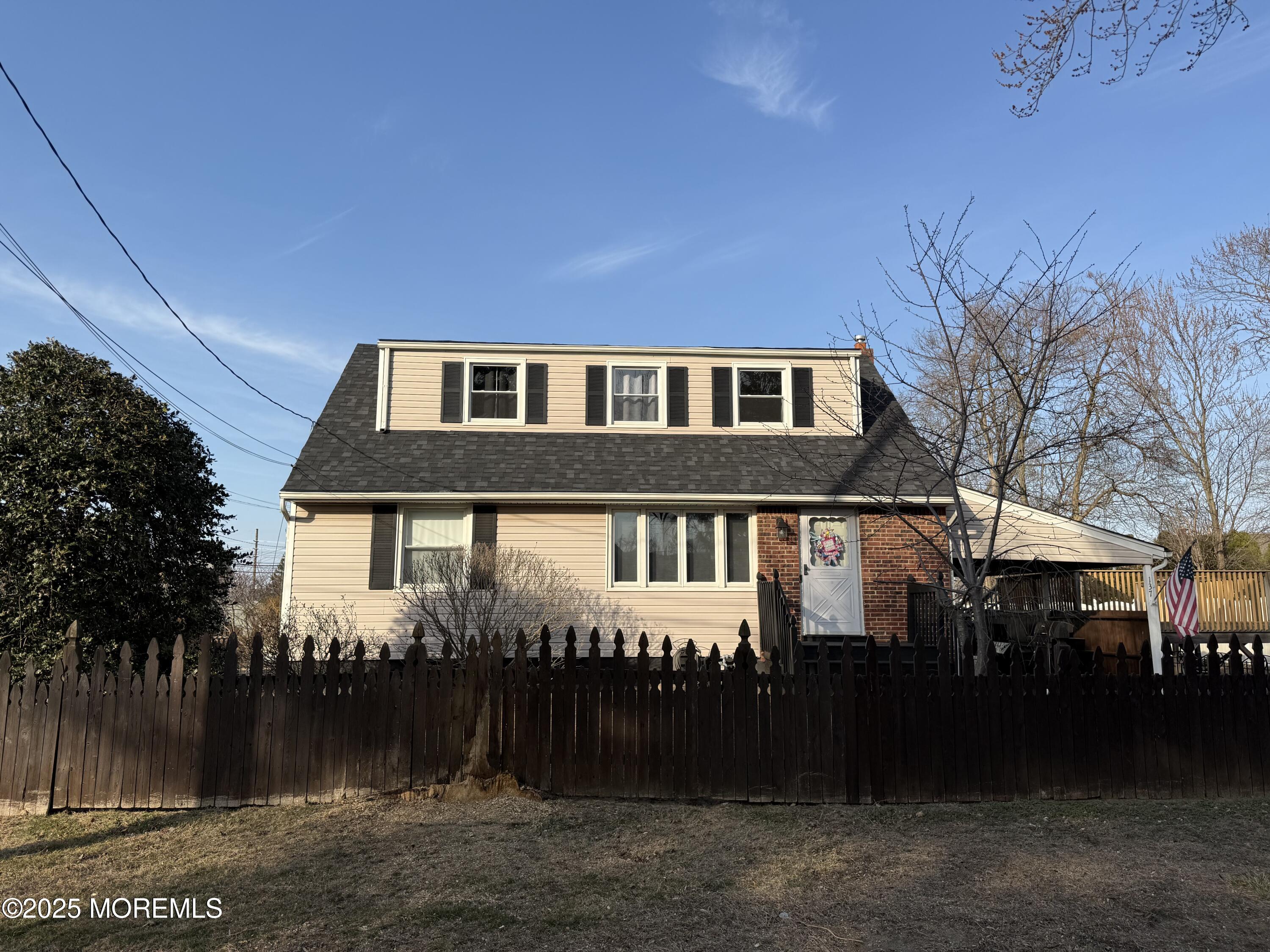 137 Princeton Place, Belford, New Jersey image 2