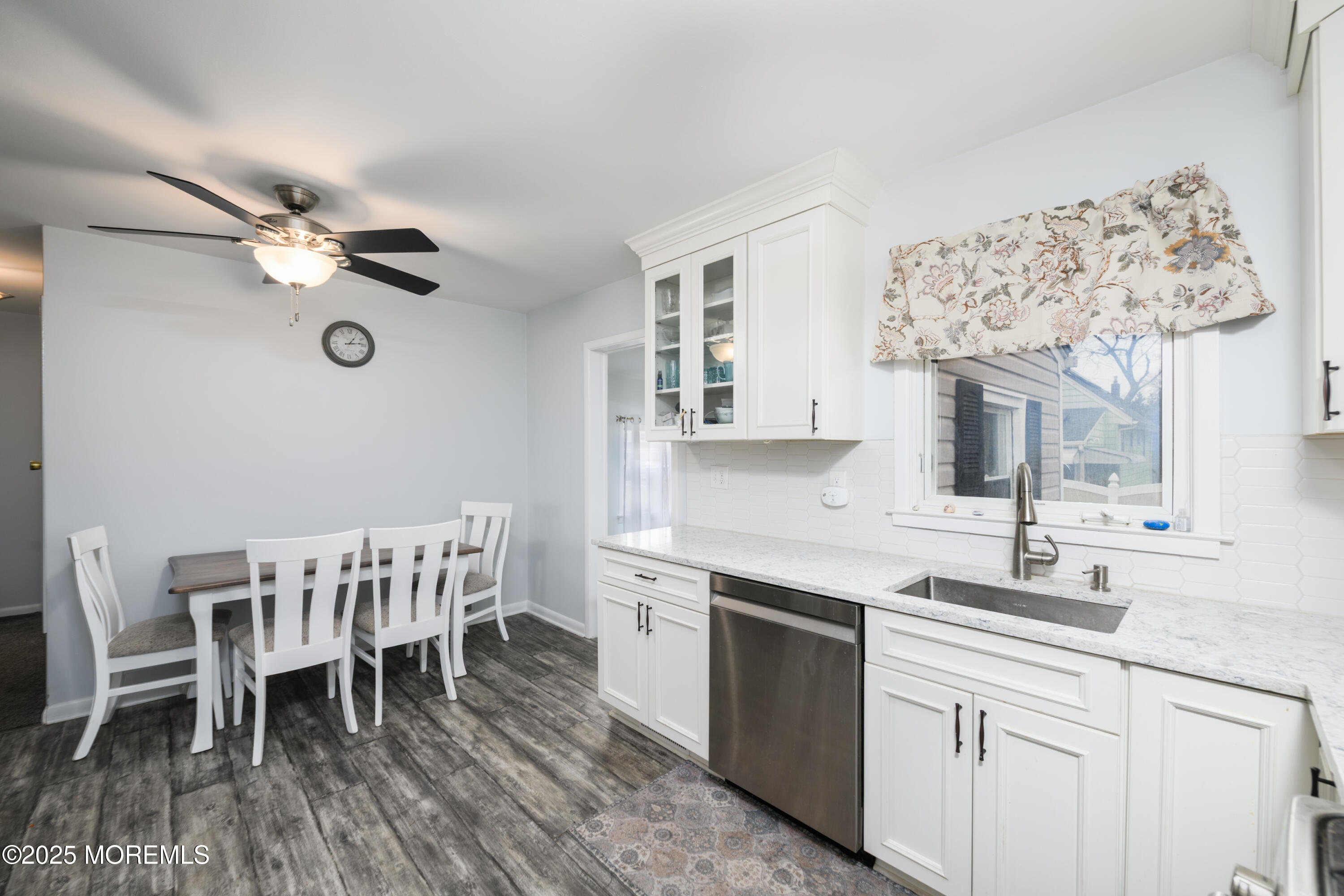 137 Princeton Place, Belford, New Jersey image 13