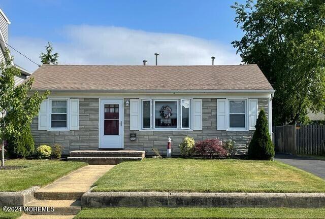 Photo 1 of 17 — 203 Princeton Avenue, Point Pleasant Beach, NJ 08742