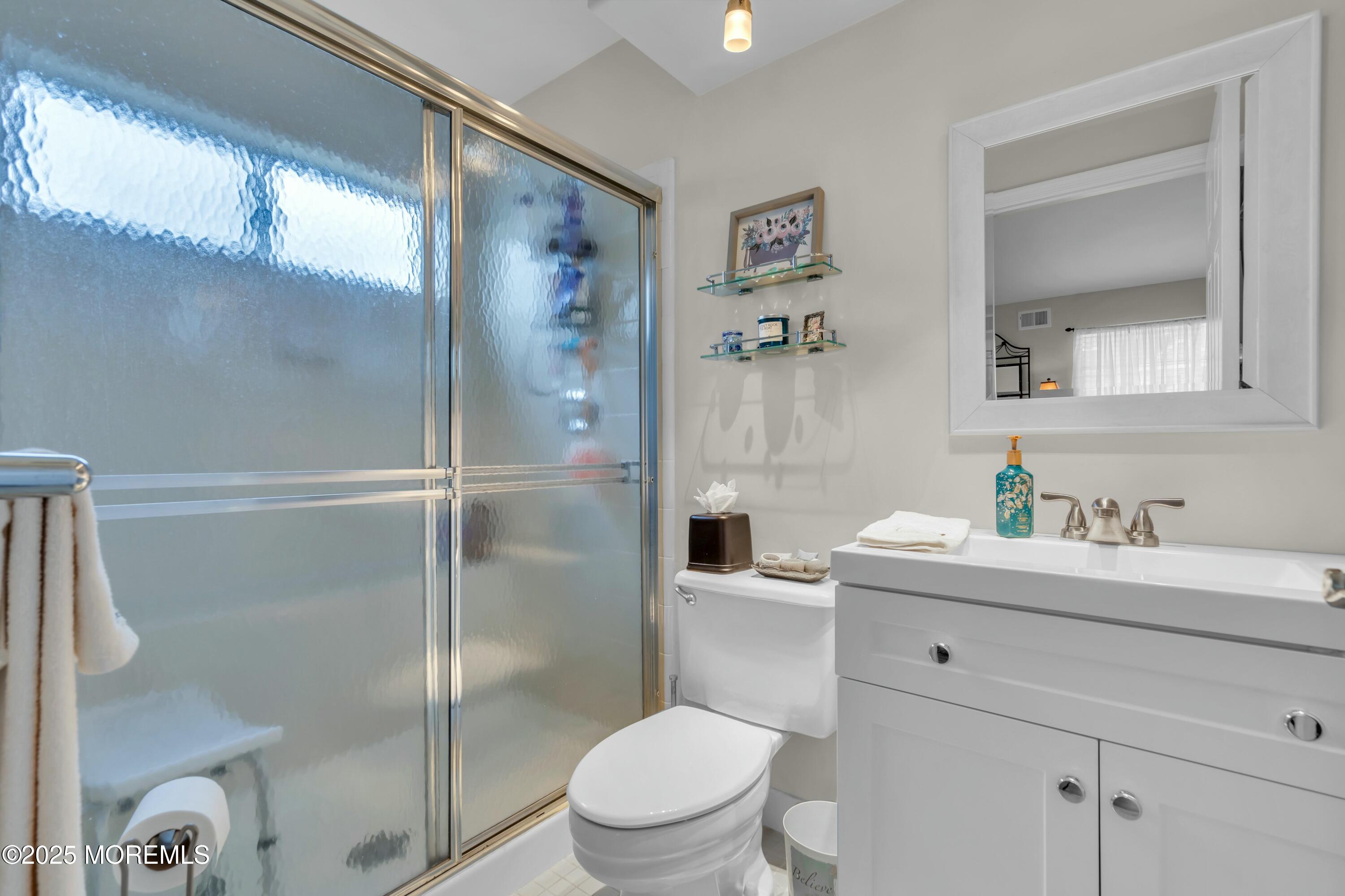 1101B Thornbury Lane, Manchester, New Jersey image 25