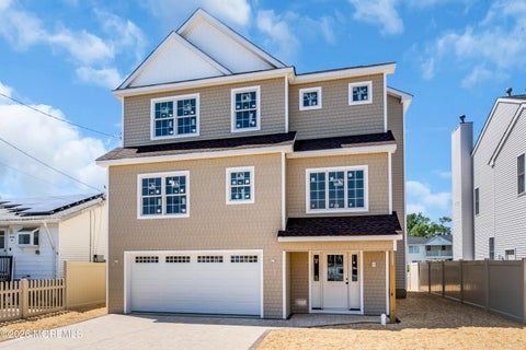 Photo of 28 Commodore Drive, Brick, NJ 08723 (MLS # 22615431)