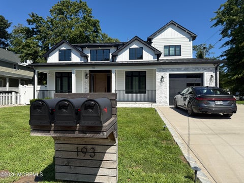 Homes For Rent - 193 Liberty Street #B ABOVE GARAGE APARTMENT<br/> Monmouth County, Long Branch, NJ 07740