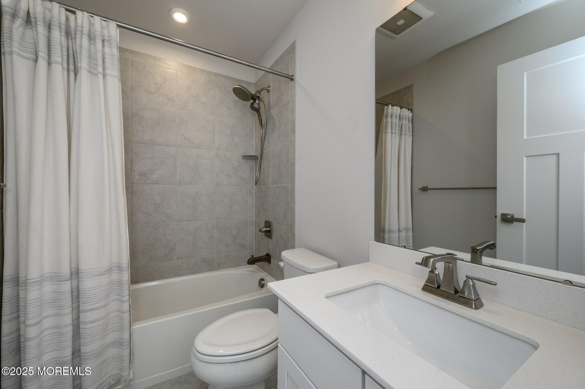 48 Athens Way, Cliffwood, New Jersey image 16