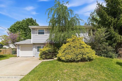 Photo of 1363 E Peoria Place, North Brunswick, NJ 08902 (MLS # 22610880)