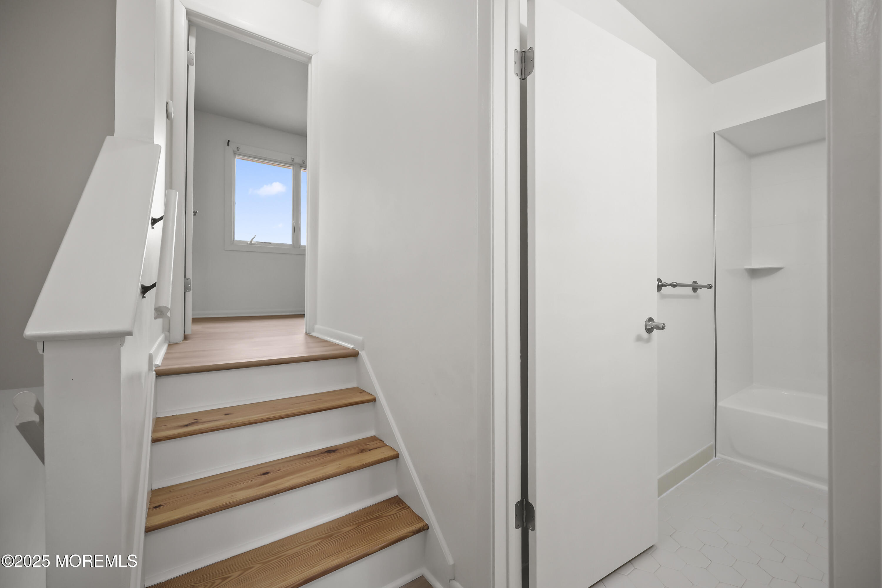 165 Shore Boulevard #13, Keansburg, New Jersey image 16