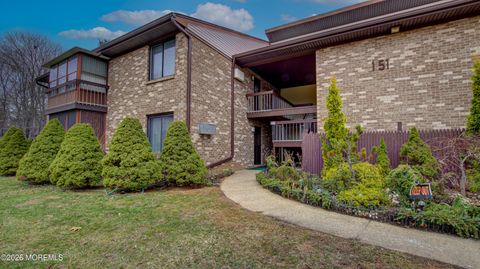 Condo For Sale - 151 Amberly Drive #A<br/> Manalapan, NJ 07726