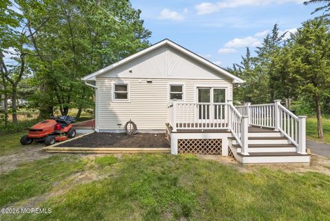Photo of 25 Cassville Road, Jackson, NJ 08527 (MLS # 22601224)
