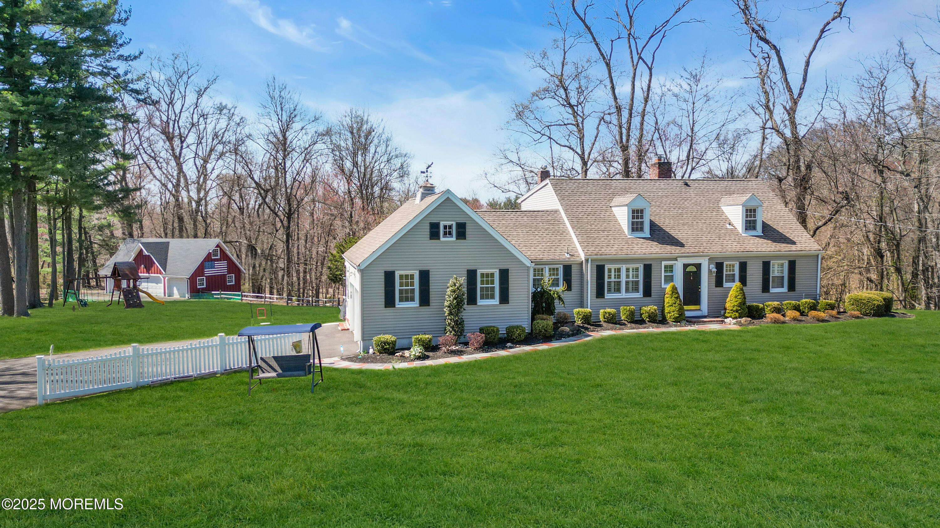 810 Holmdel Road, Holmdel, New Jersey image 1