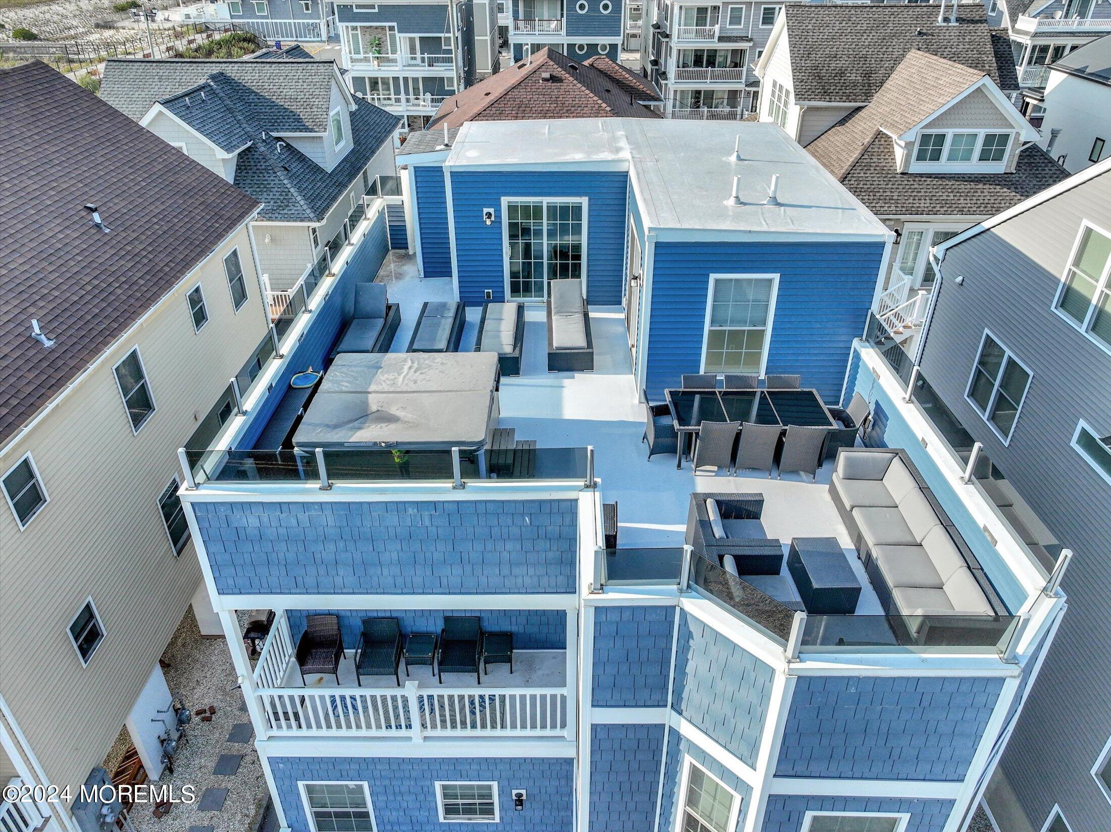 5 Fielder Avenue