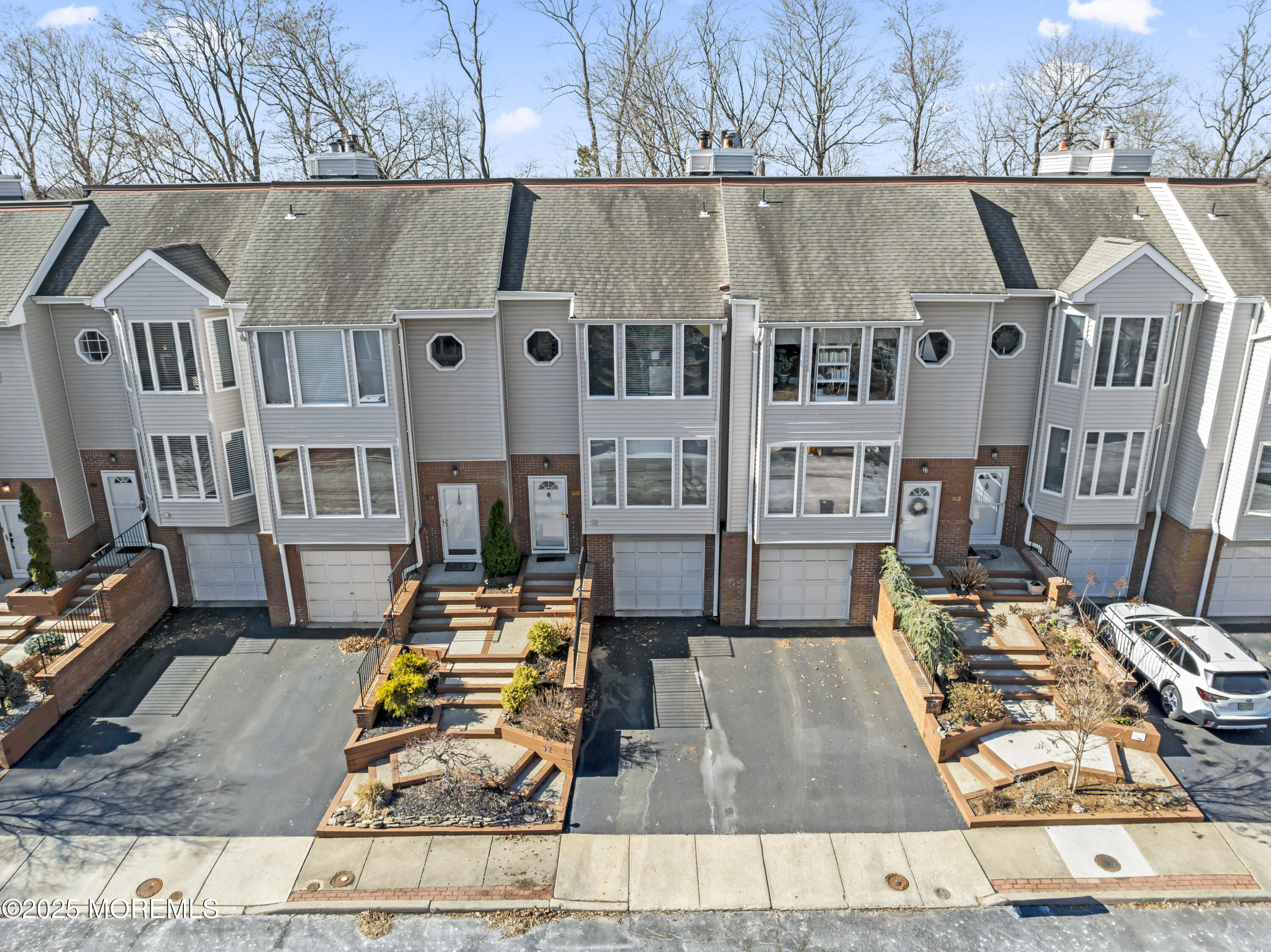 52 Ambassador Drive, Red Bank, New Jersey image 1