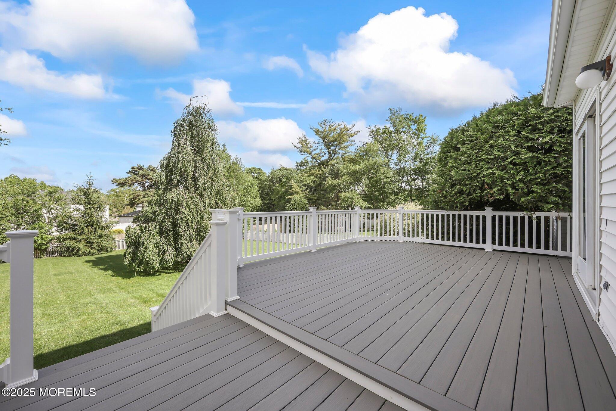 14 Country Oaks Drive, Manalapan, New Jersey image 36