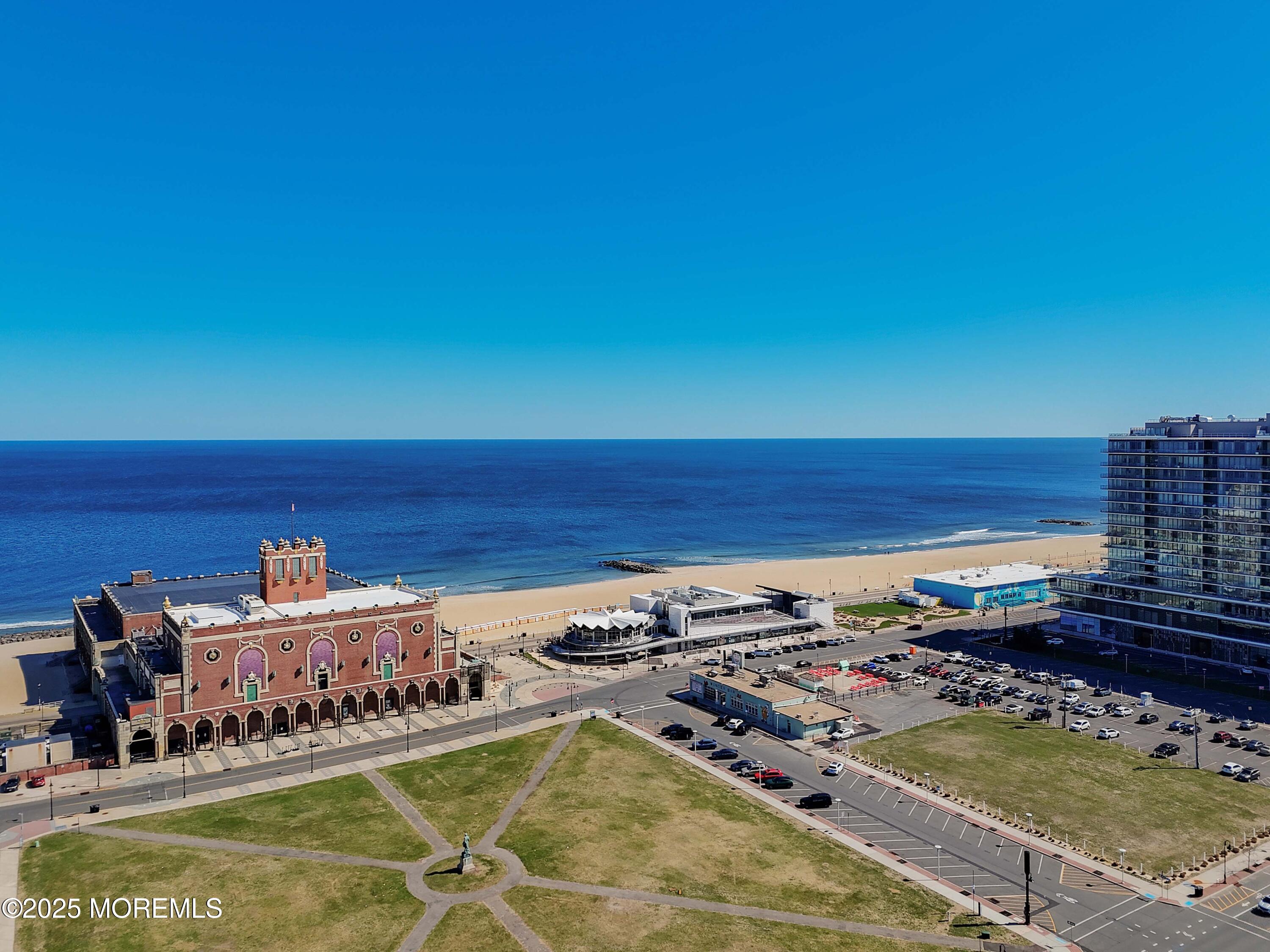 305 Sixth Avenue, Asbury Park, New Jersey image 47