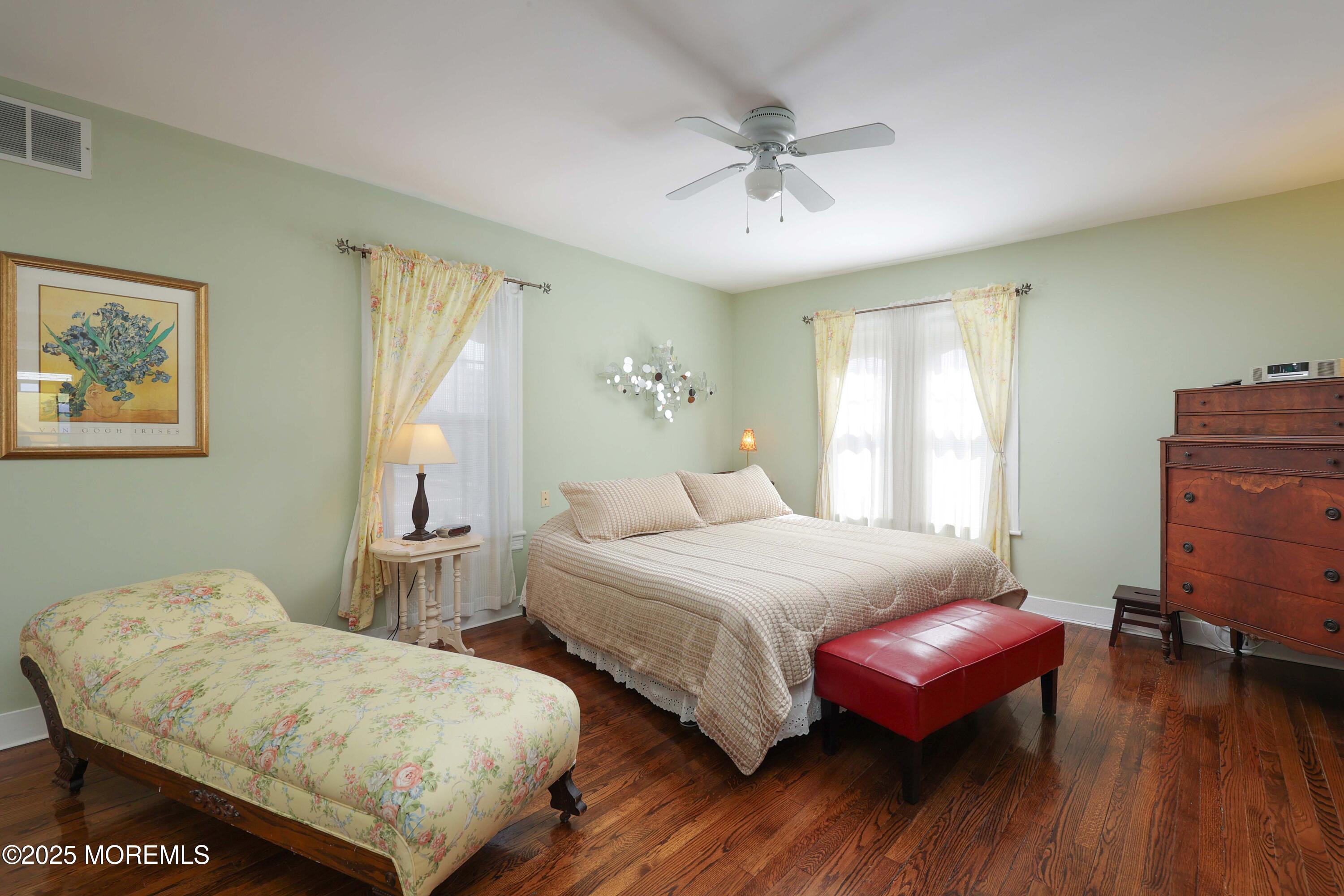 305 Sixth Avenue, Asbury Park, New Jersey image 23