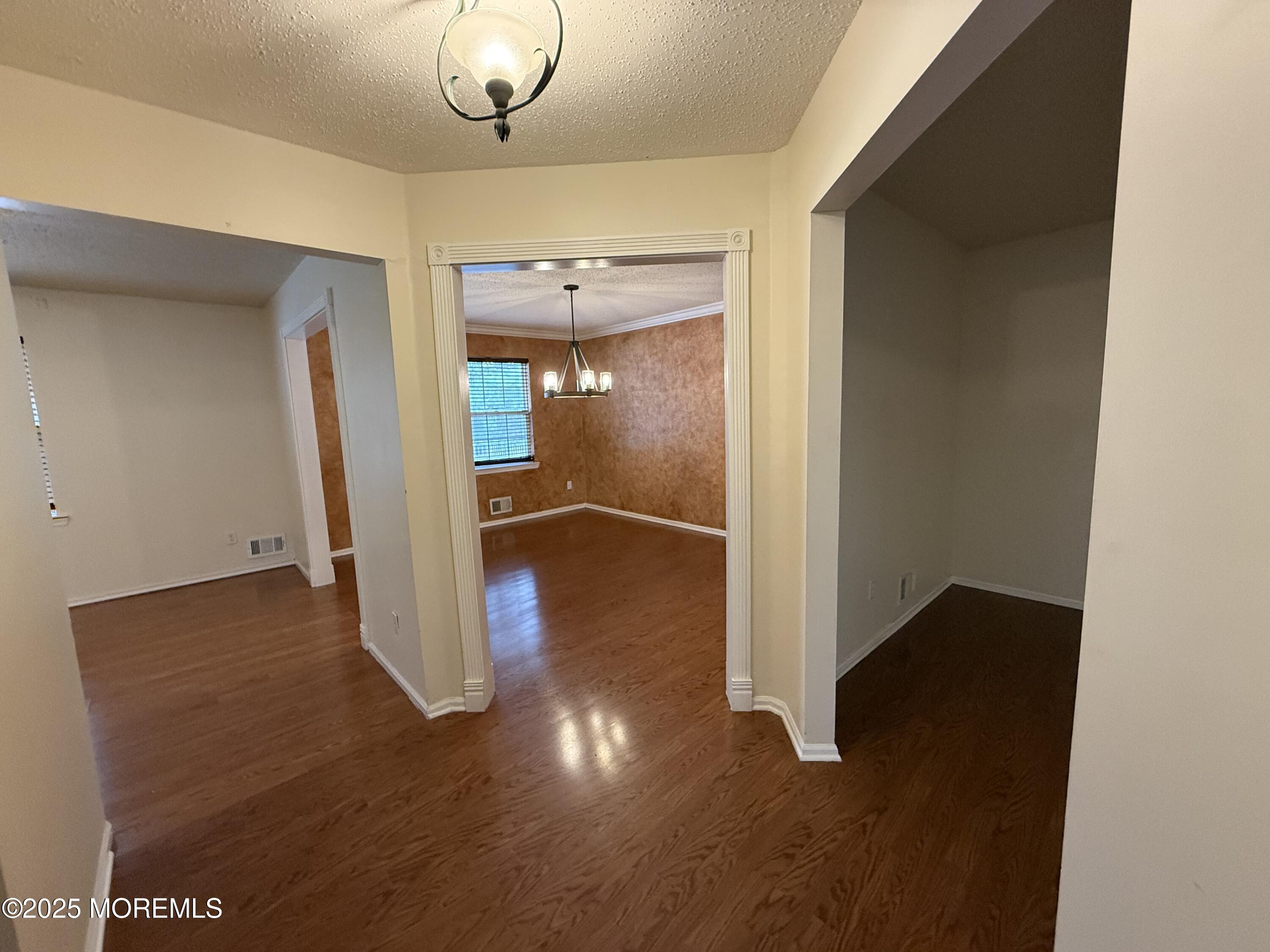 27 Barn Swallow Boulevard