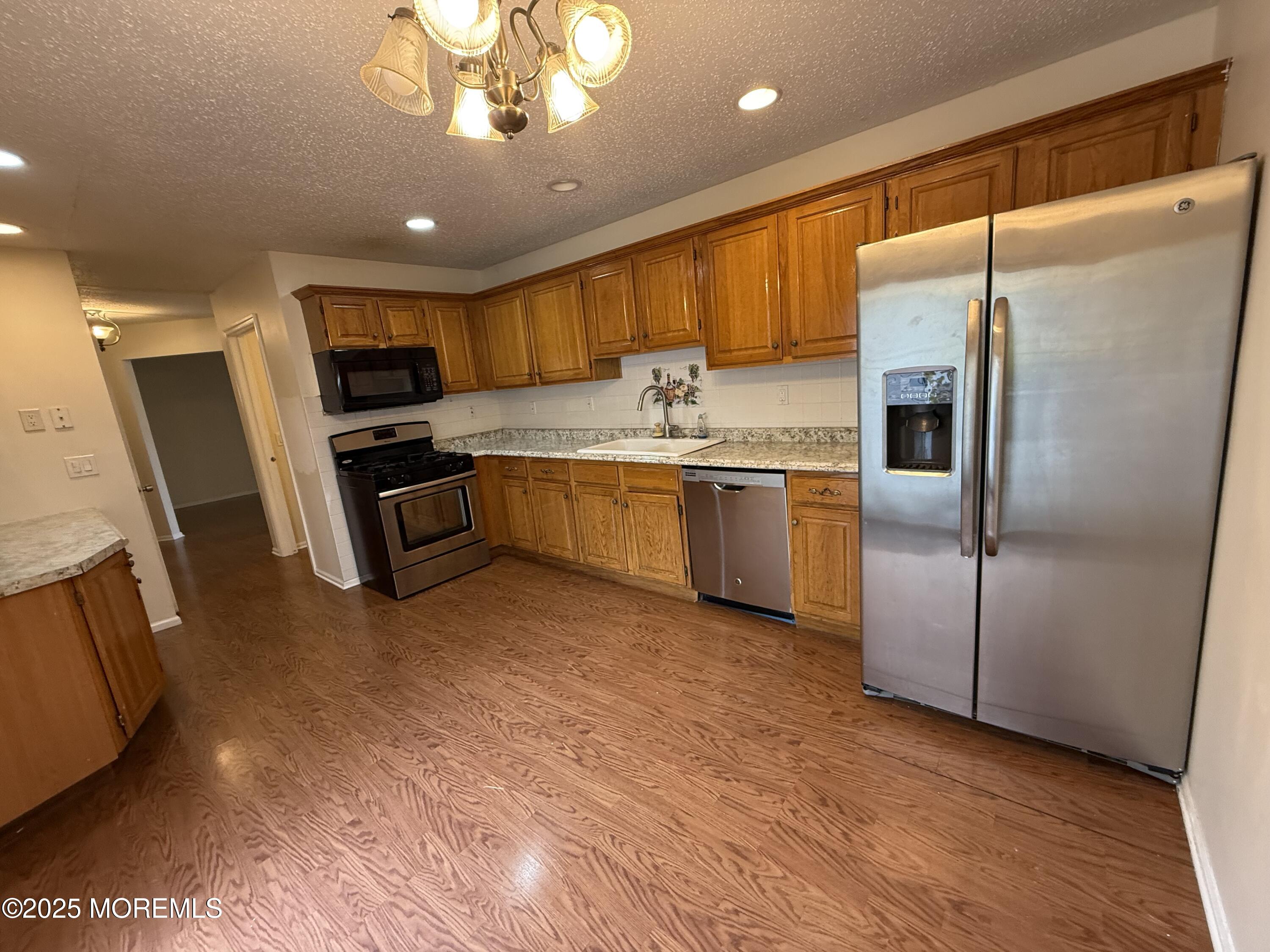 27 Barn Swallow Boulevard