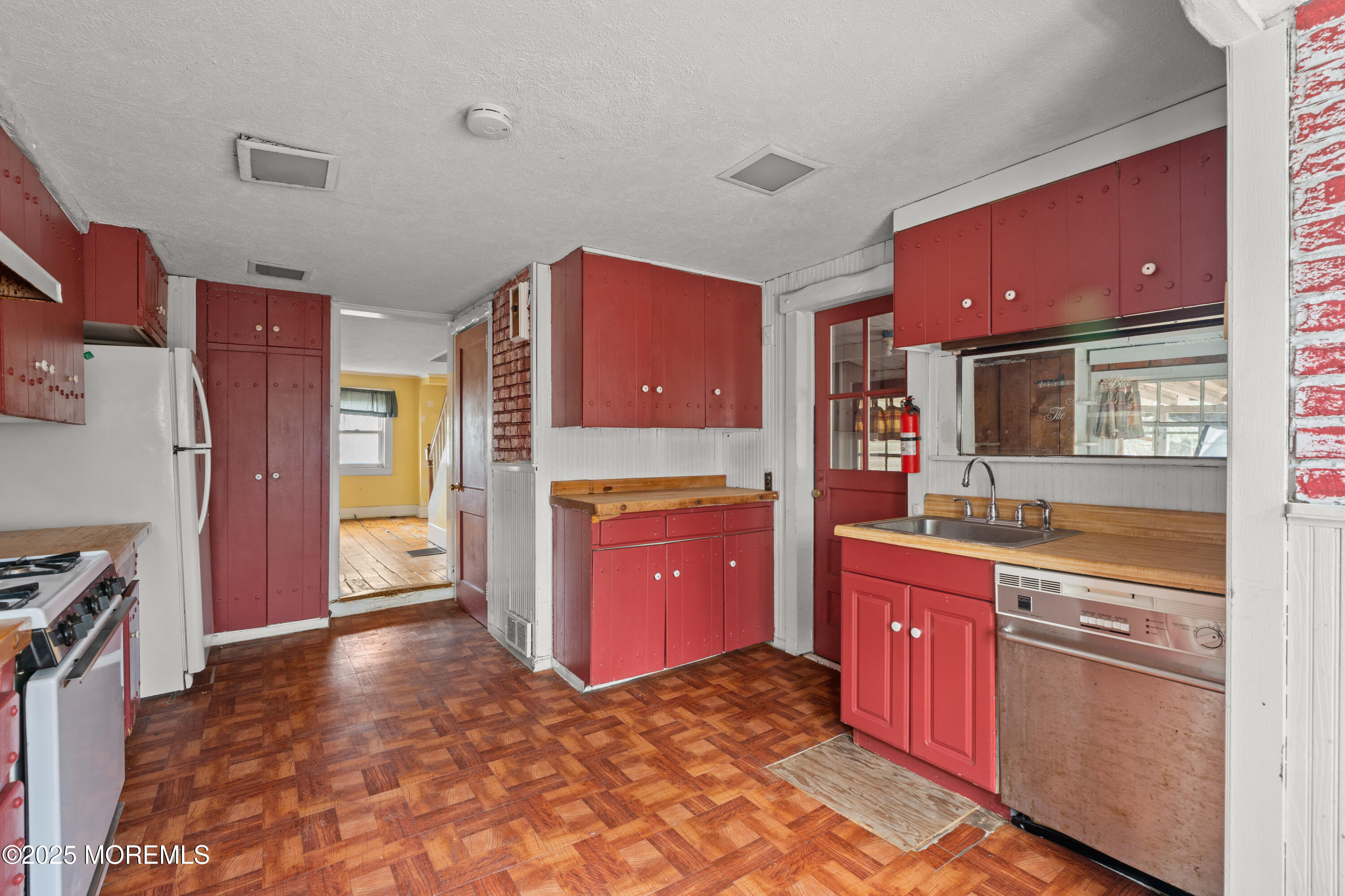 178 Locust Avenue, West Long Branch, New Jersey image 9