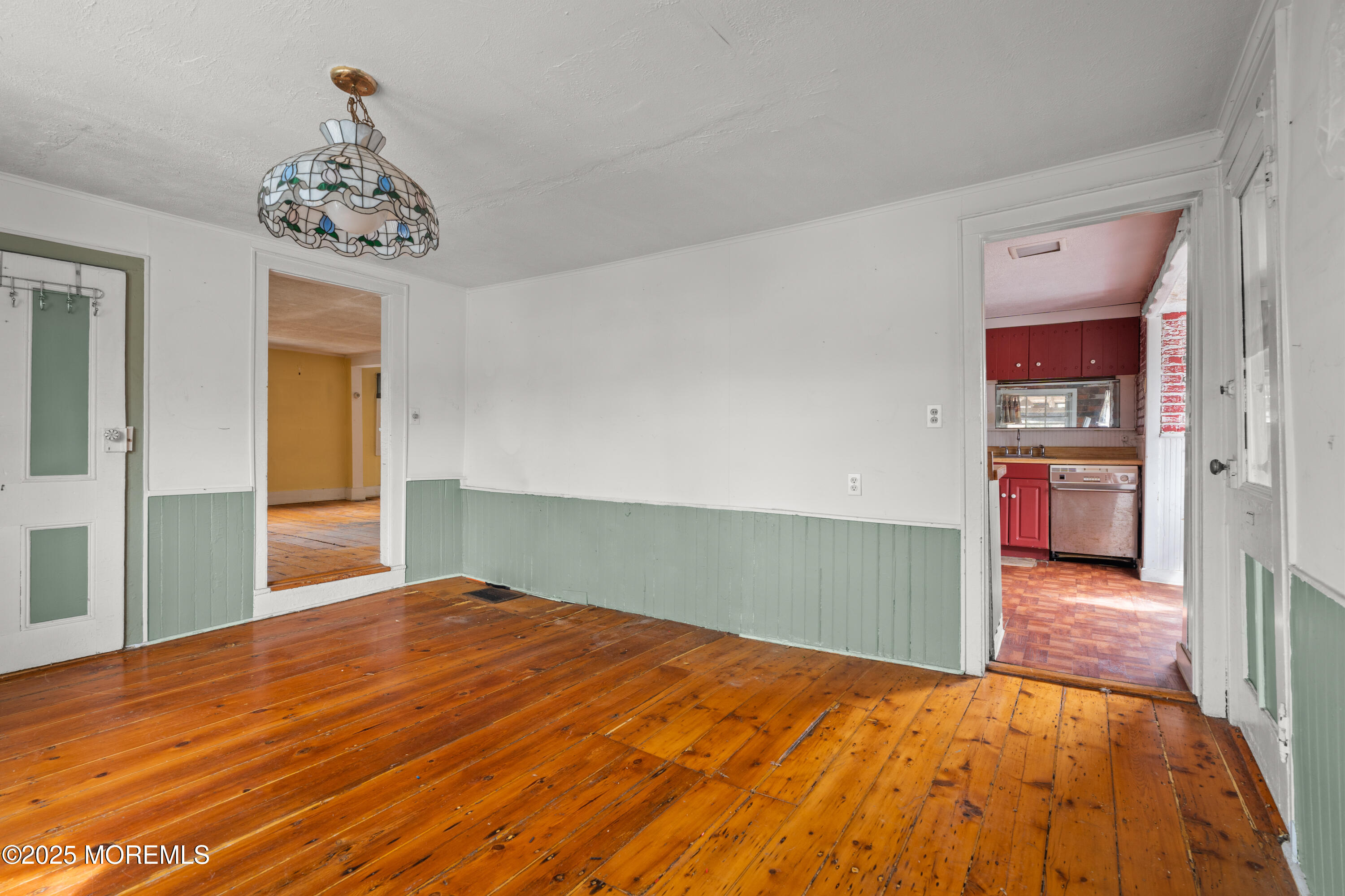 178 Locust Avenue, West Long Branch, New Jersey image 8