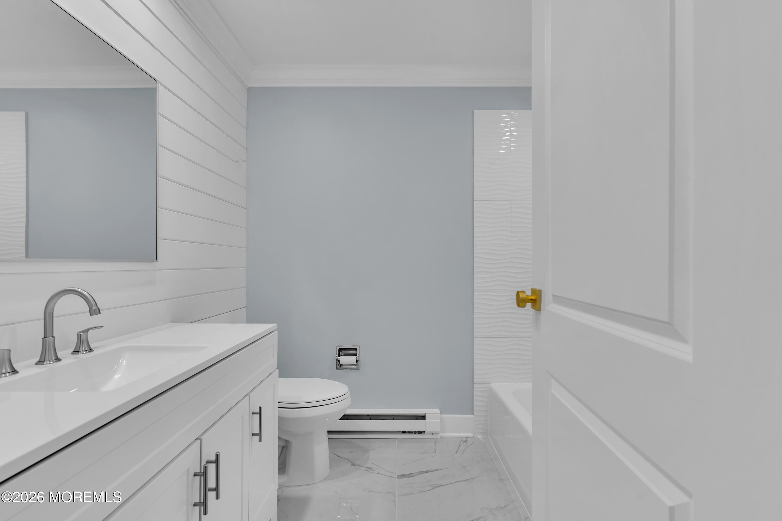 180 Sterling Court B