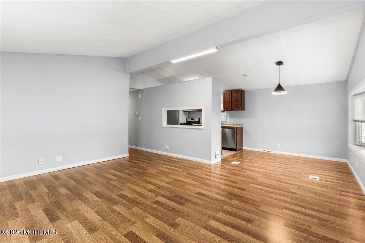 72 Deer Way