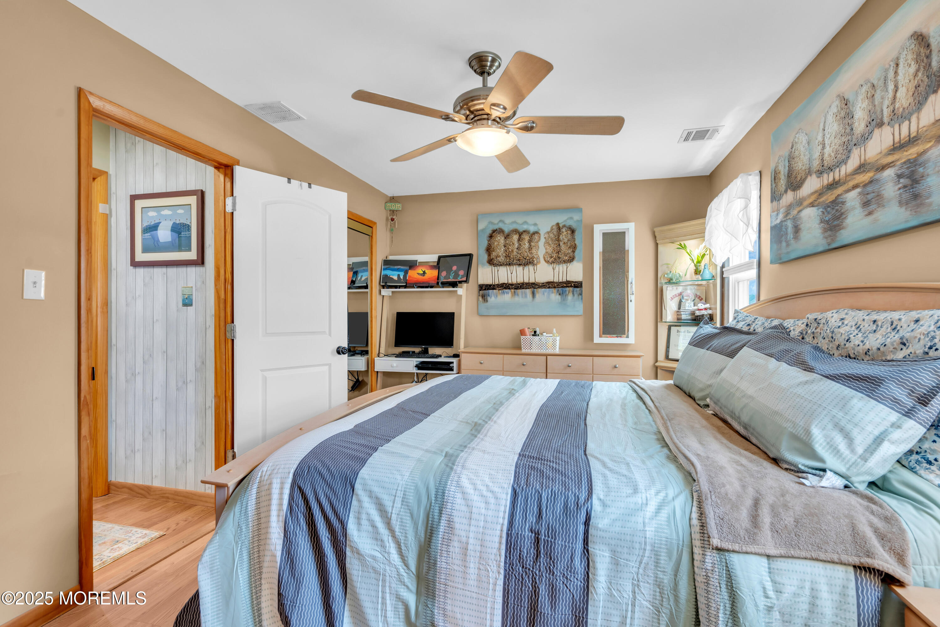 1083 Walter Boulevard, Manahawkin, New Jersey image 11