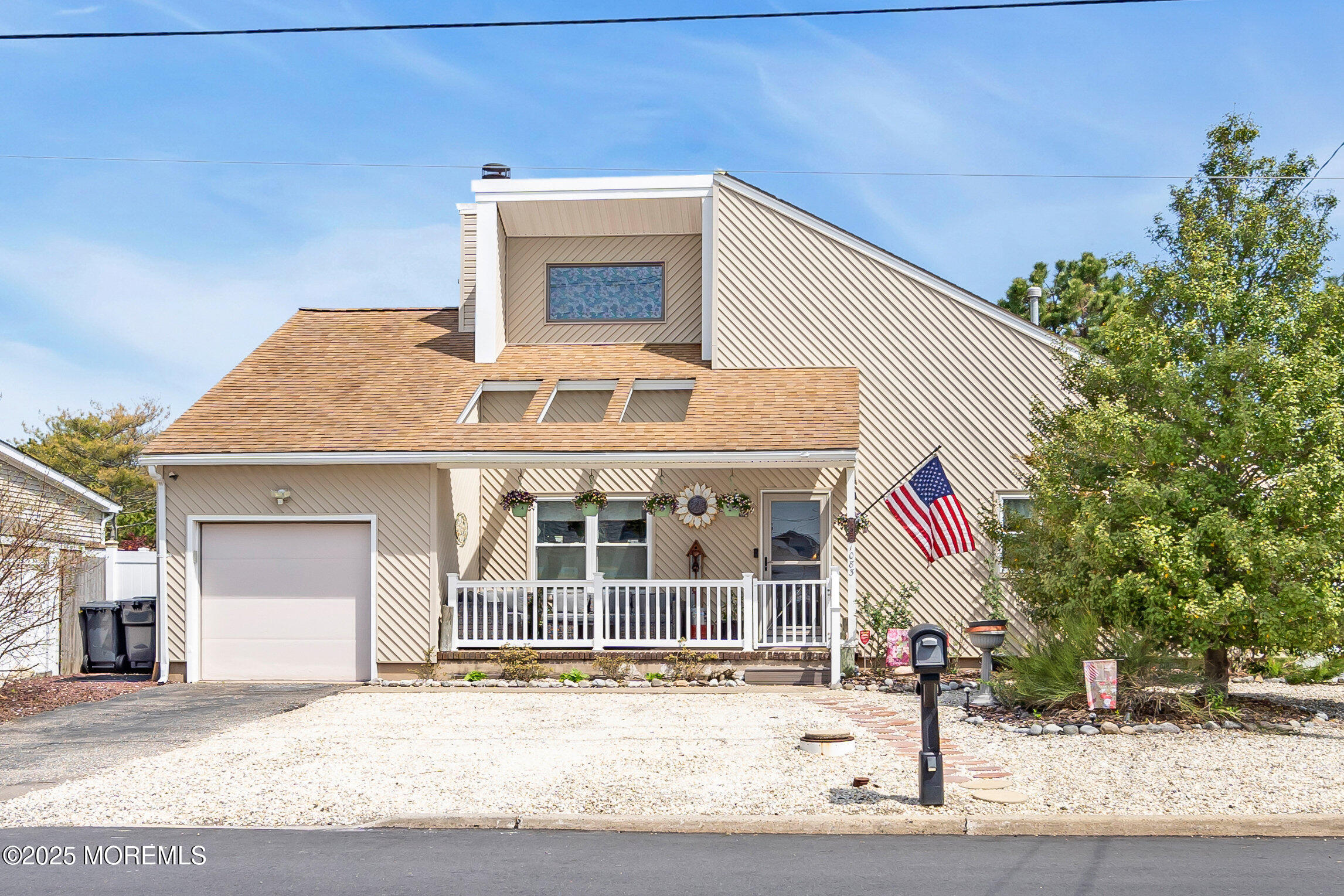 1083 Walter Boulevard, Manahawkin, New Jersey image 1