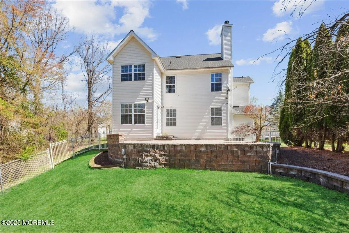 Old Bridge, New Jersey 08857, United States, 4 Bedrooms Bedrooms, ,3 BathroomsBathrooms,Residential,Active,129706