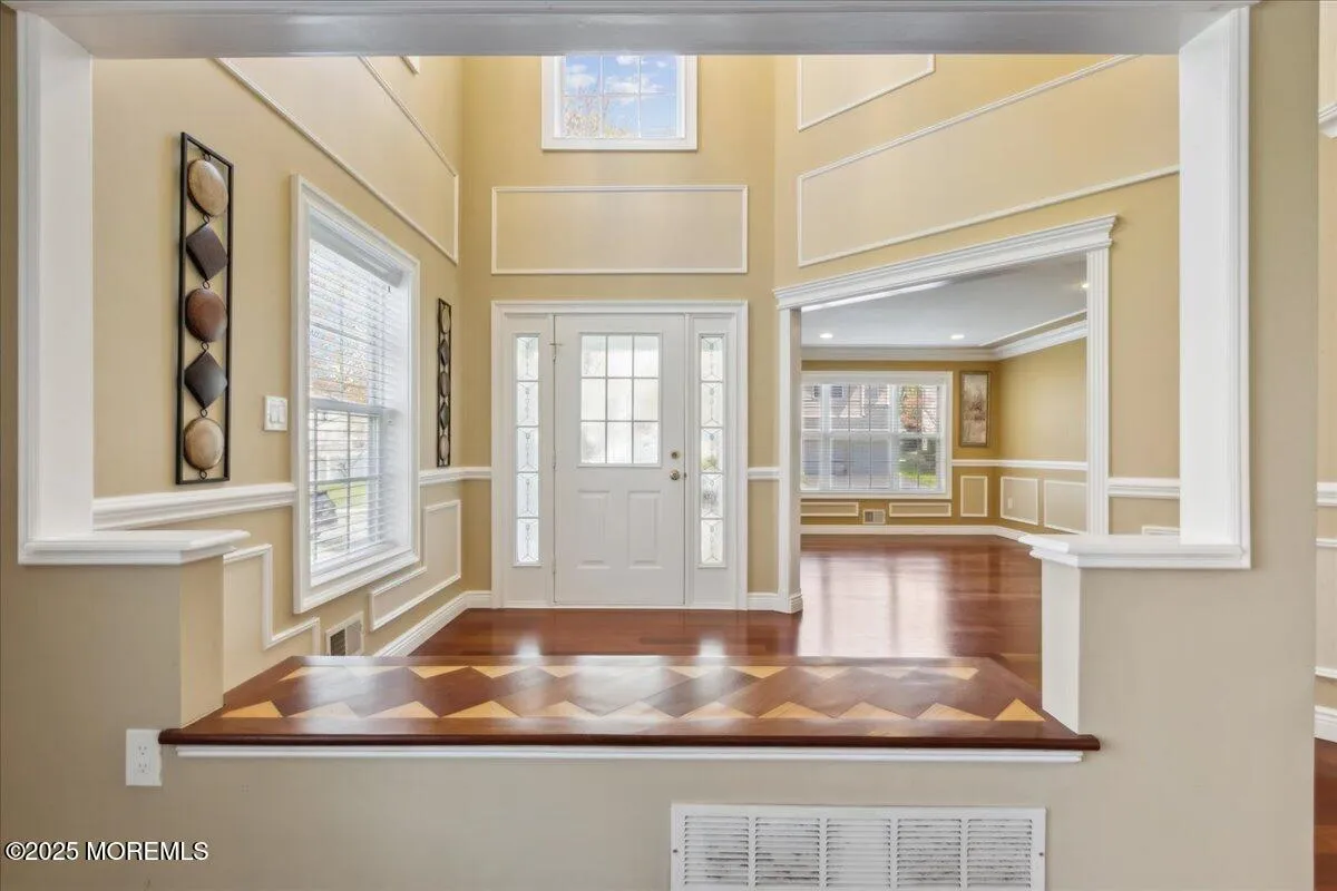 Old Bridge, New Jersey 08857, United States, 4 Bedrooms Bedrooms, ,3 BathroomsBathrooms,Residential,Active,129706