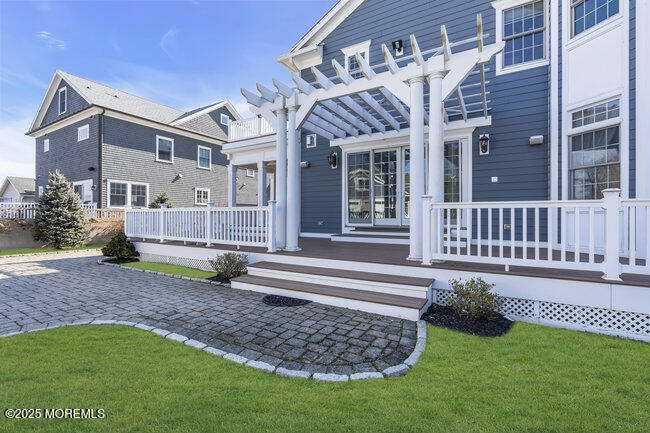 308 Pennsylvania Avenue