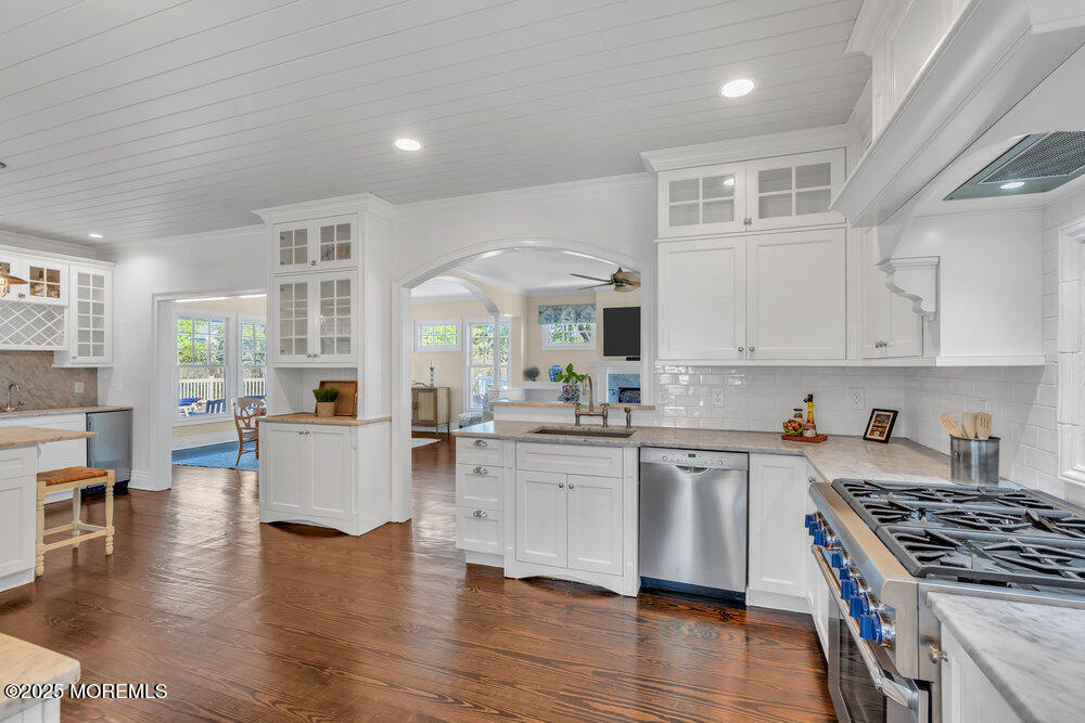 39 Valentine Street, Monmouth Beach, New Jersey image 21