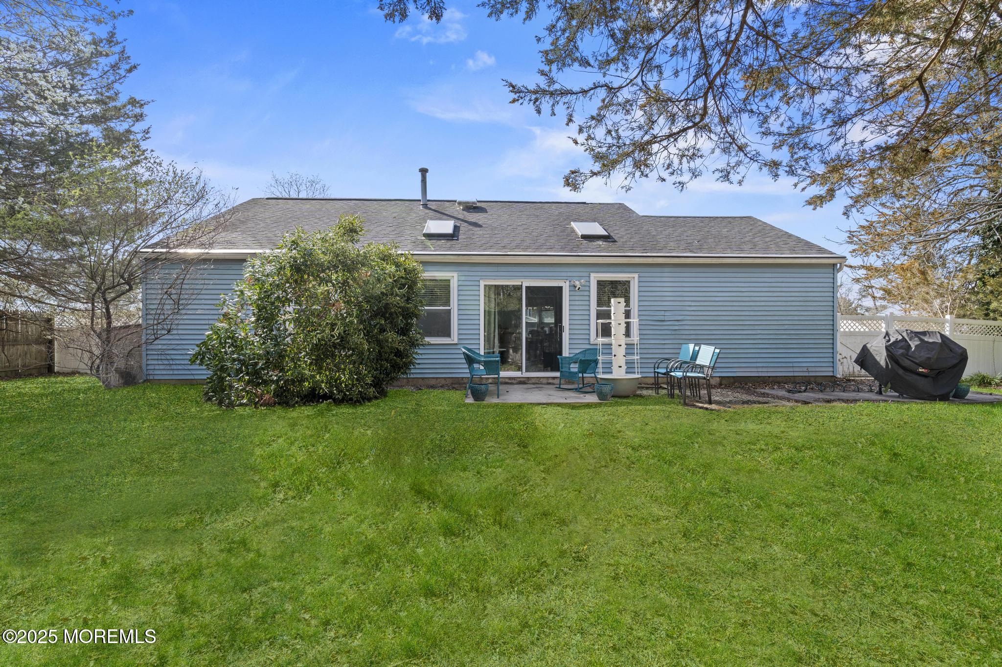 95 Rolling Hills Court, Toms River, New Jersey image 22