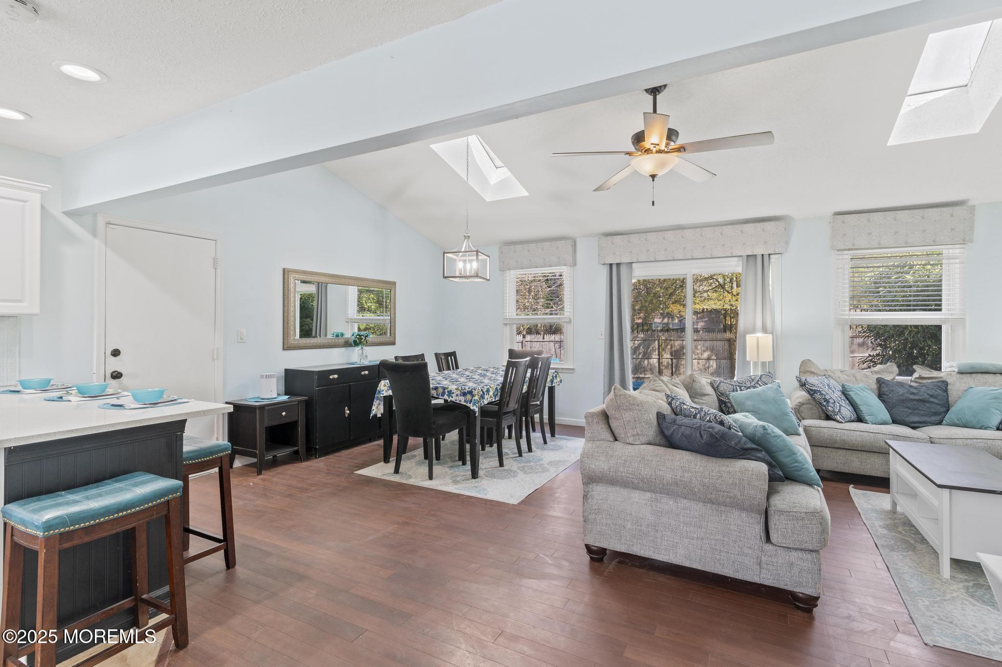 95 Rolling Hills Court, Toms River, New Jersey image 4