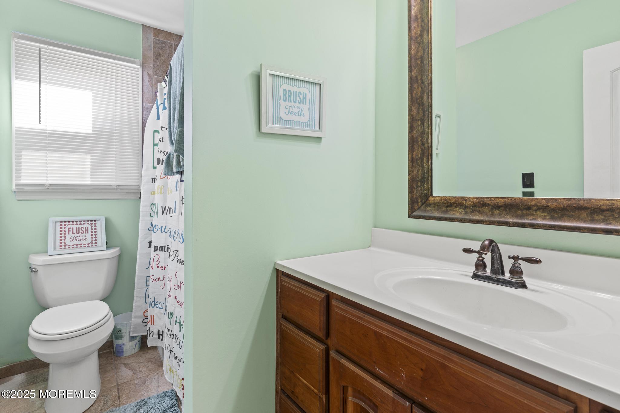 95 Rolling Hills Court, Toms River, New Jersey image 20