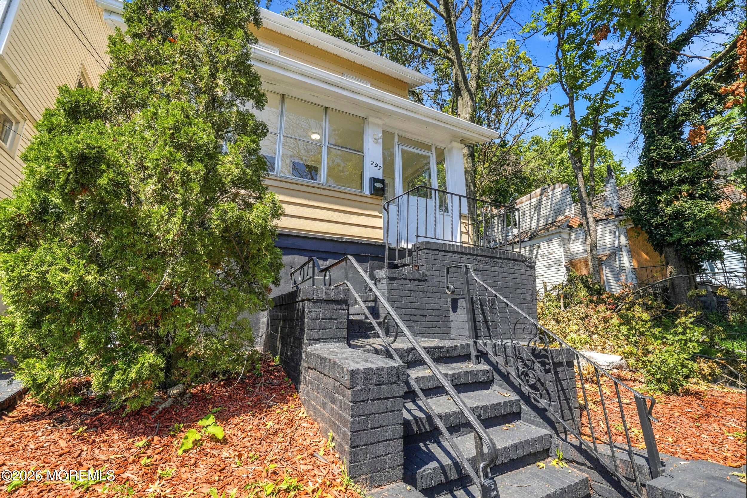 299 Smith Street