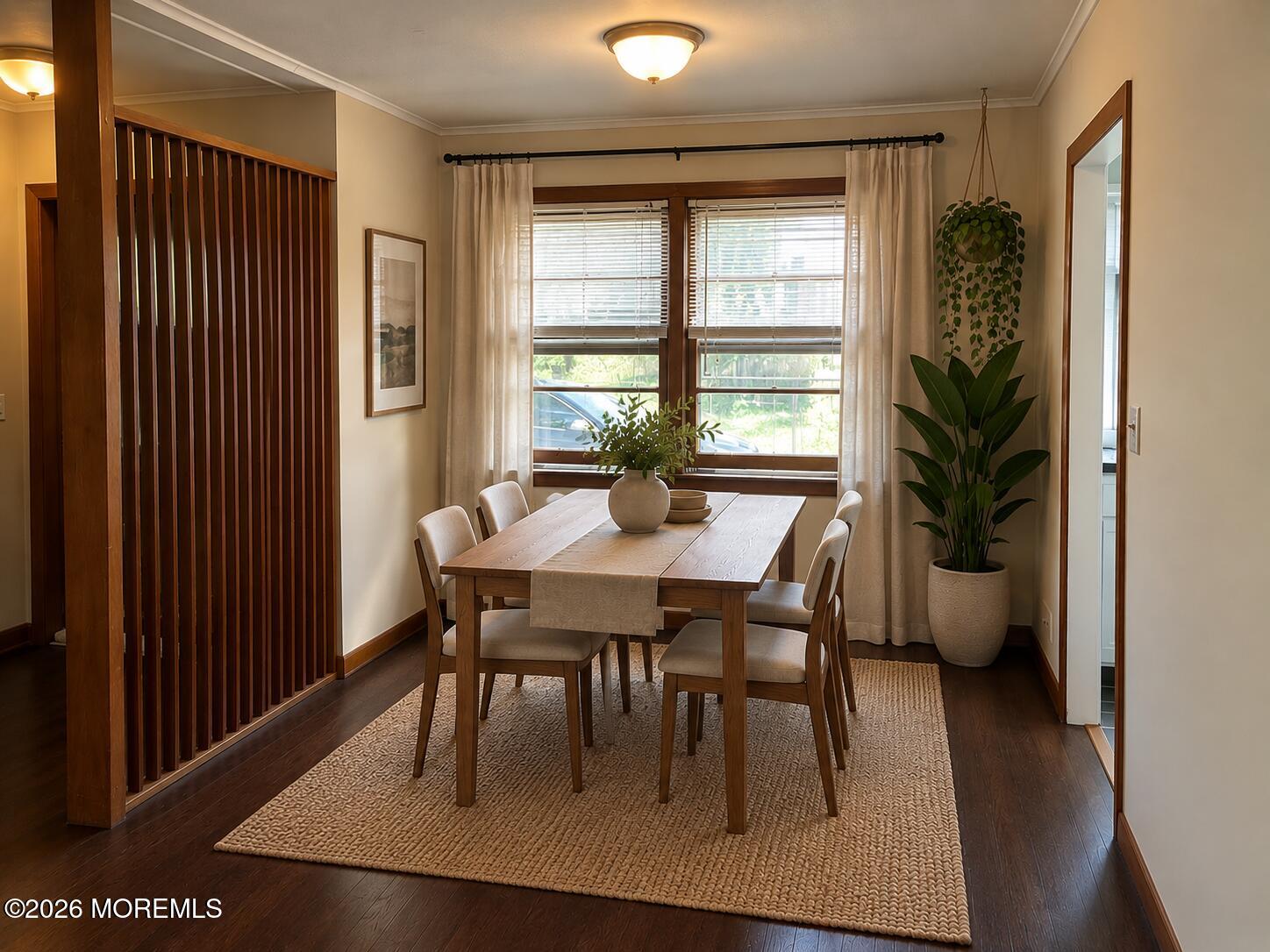 35 Wood Avenue