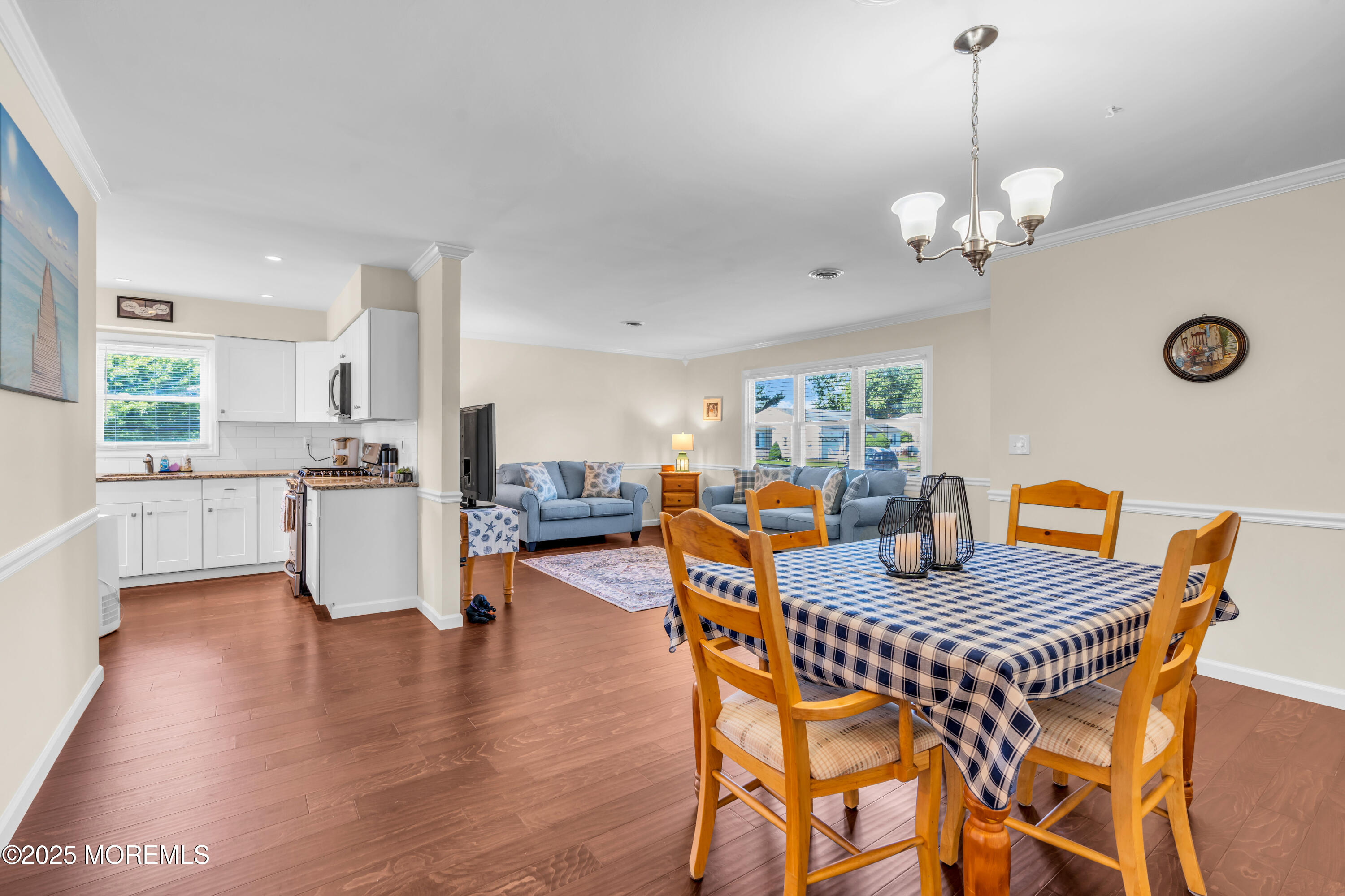 8 Brakenbury Court, Toms River, New Jersey image 10