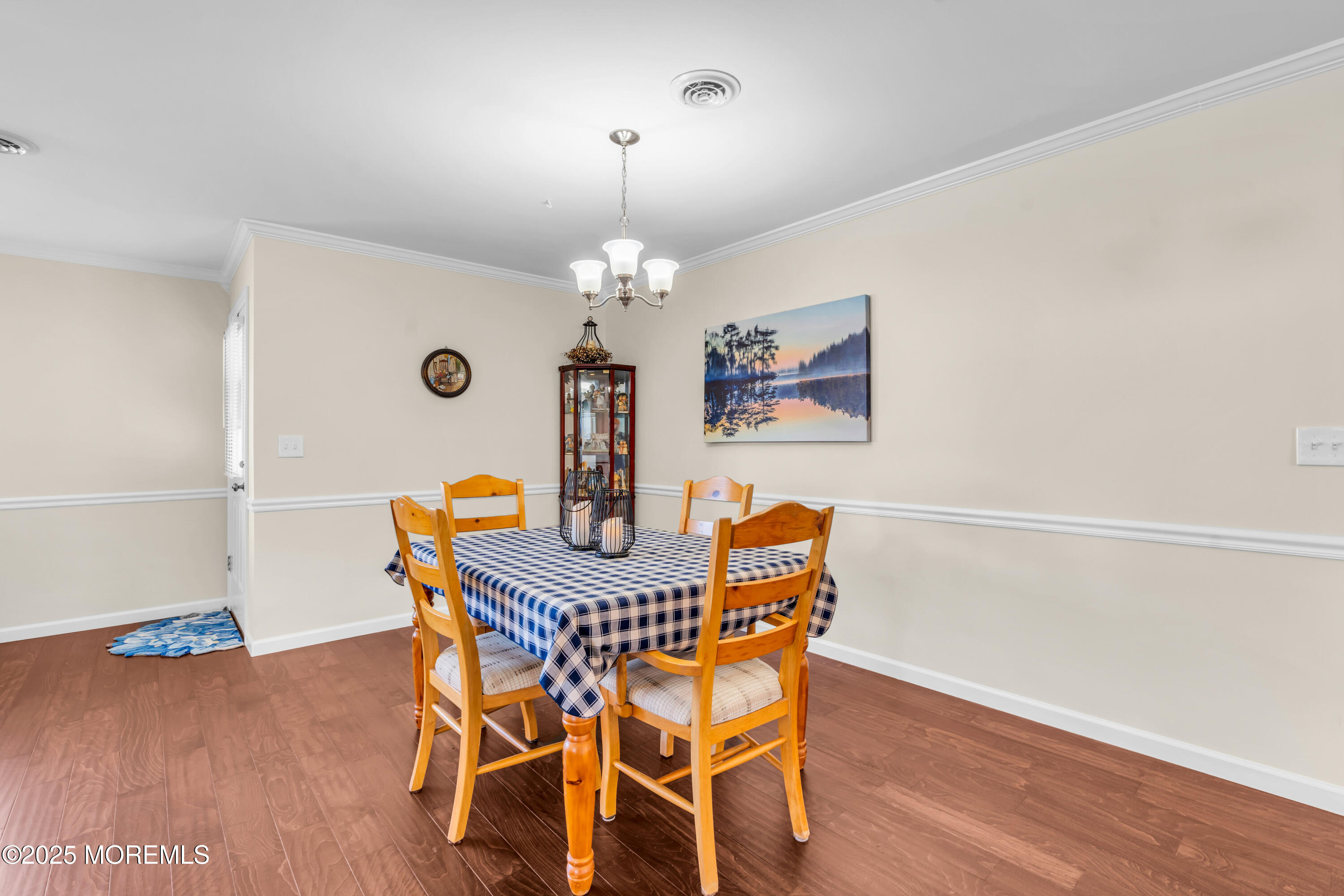 8 Brakenbury Court, Toms River, New Jersey image 9