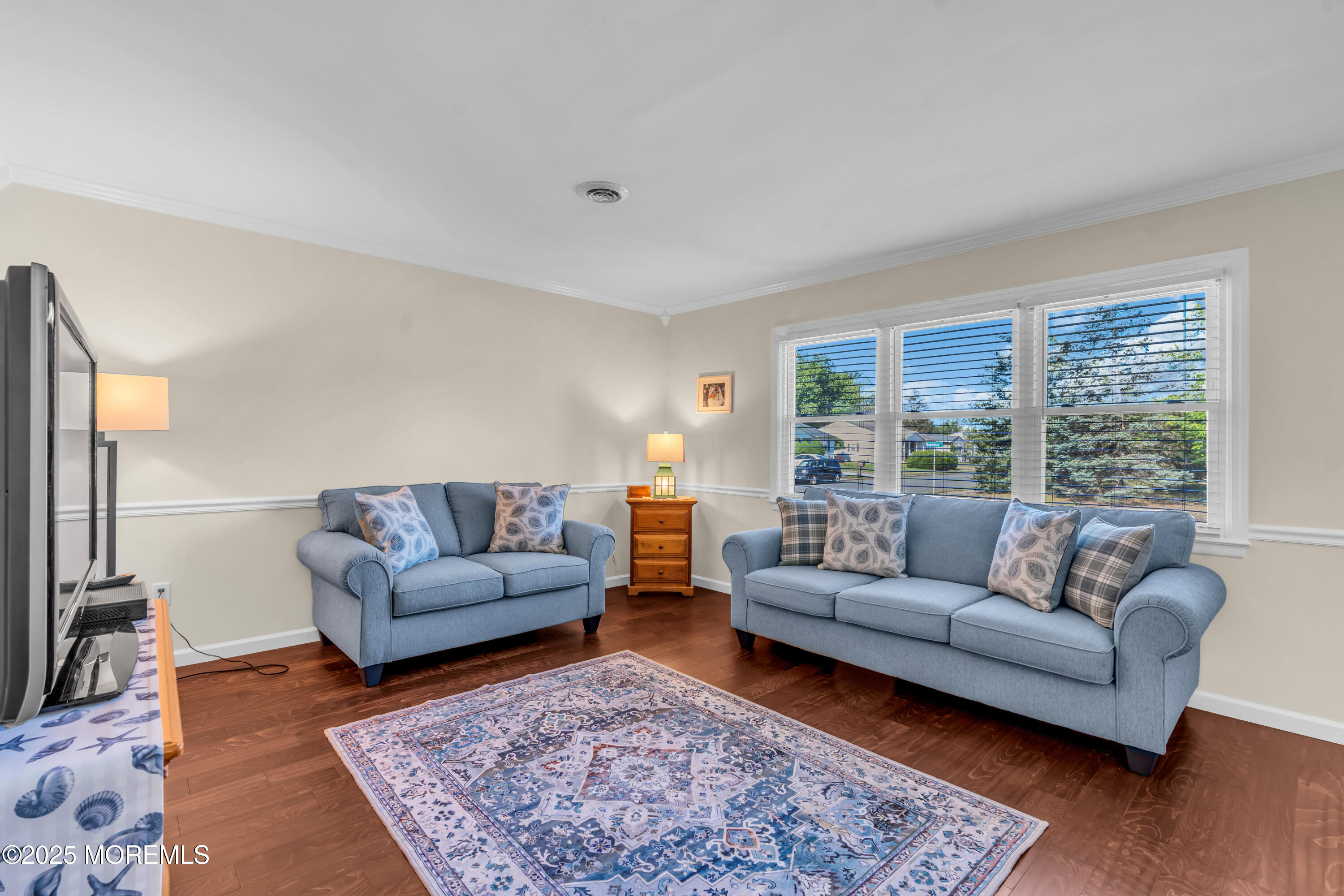 8 Brakenbury Court, Toms River, New Jersey image 5