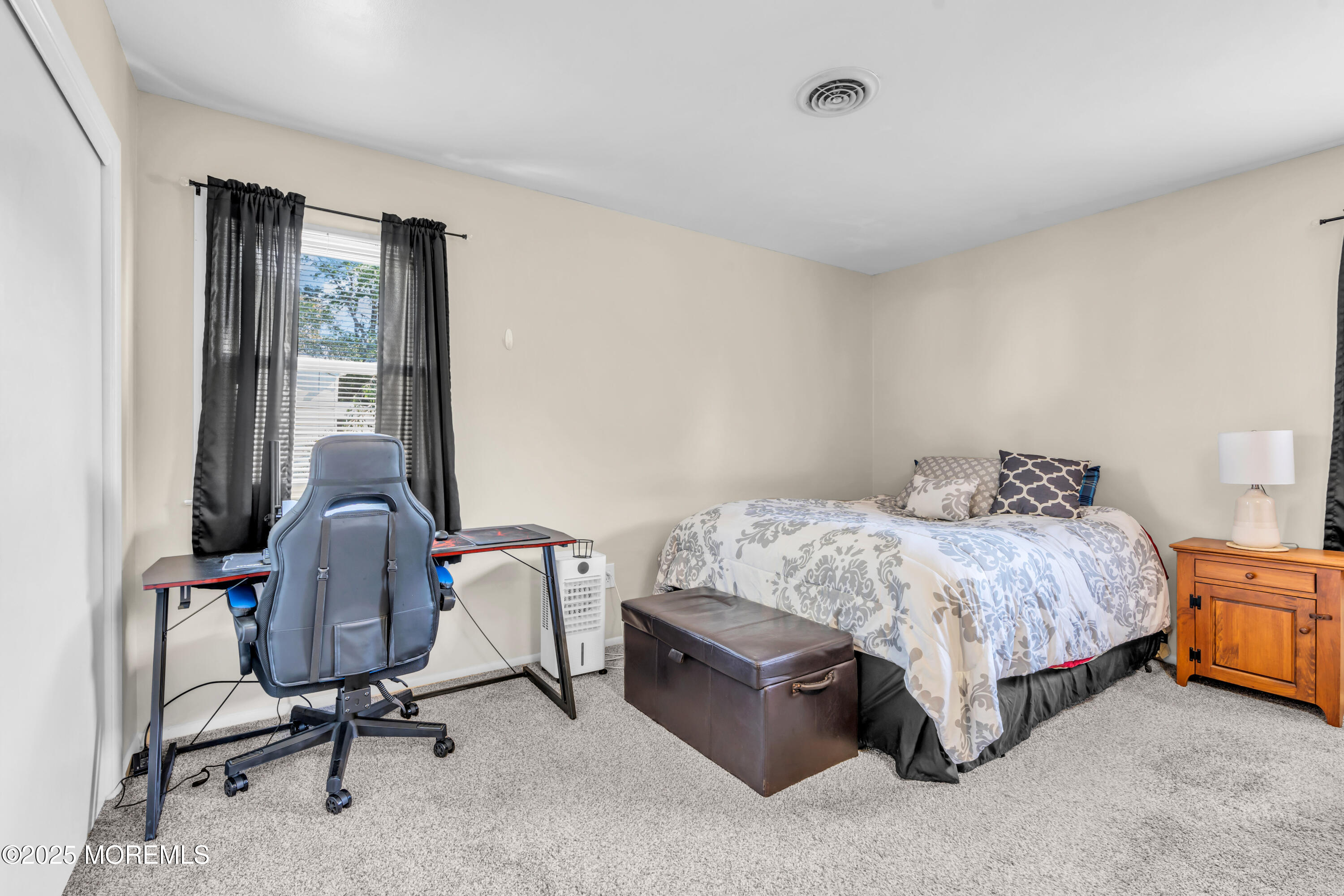 8 Brakenbury Court, Toms River, New Jersey image 23