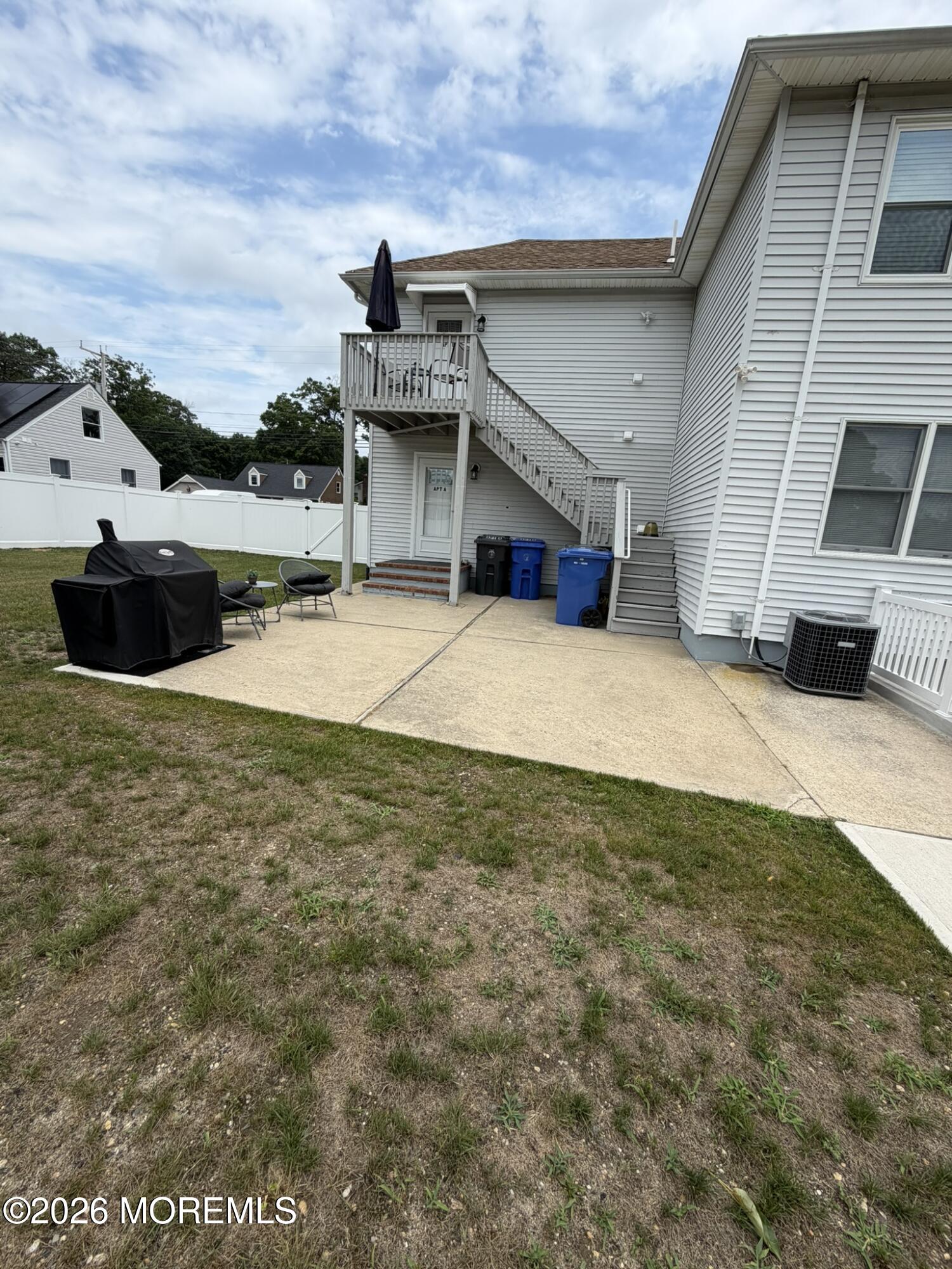 221 Chestnut Street