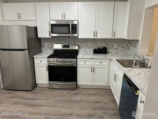 204 FORSYTHIA LN, ENGLISHTOWN, NJ 07726 - Image 8bbbc1797ea171eae67acee0e8bdab76/3890100366