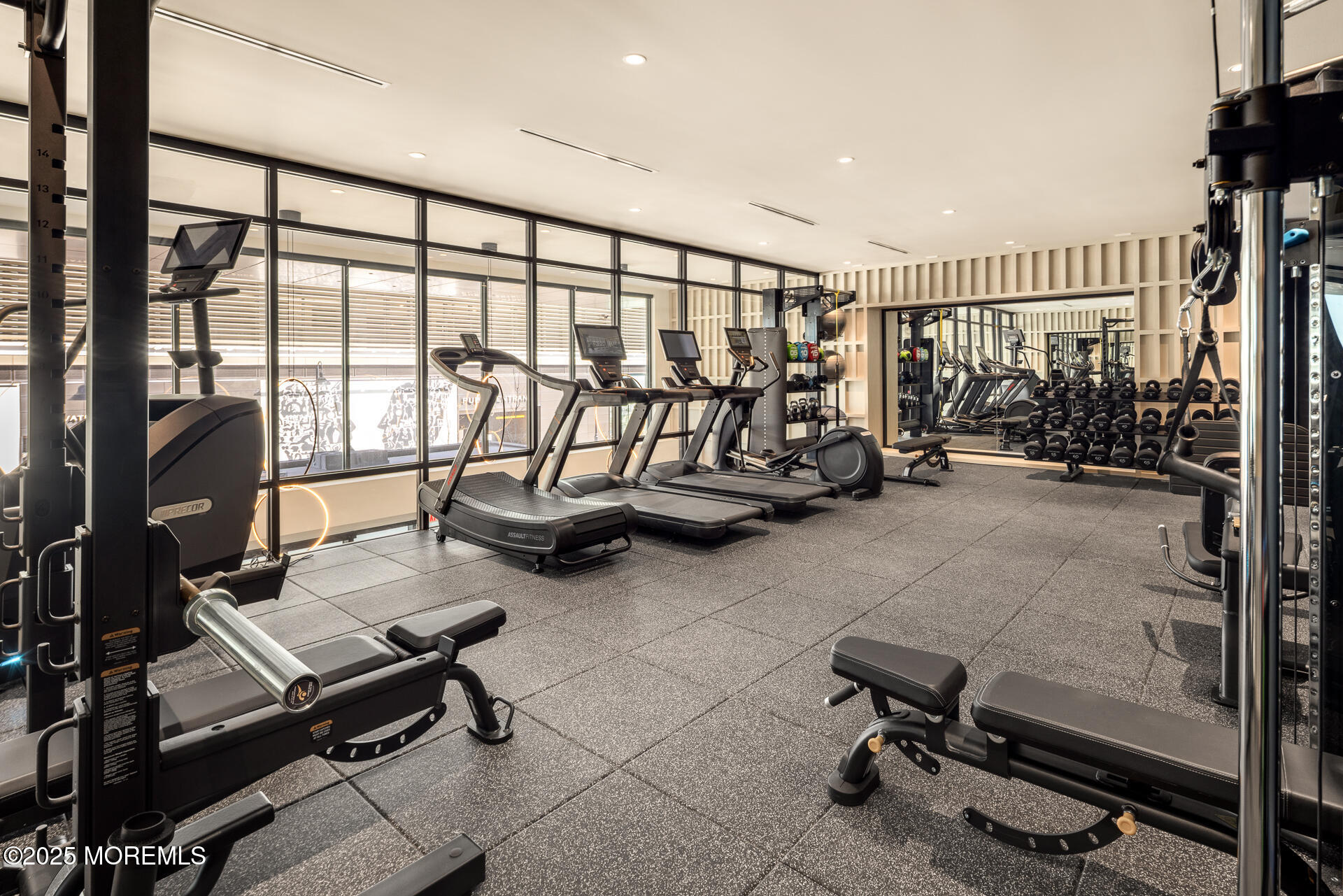 1150 Kingsley Street 440