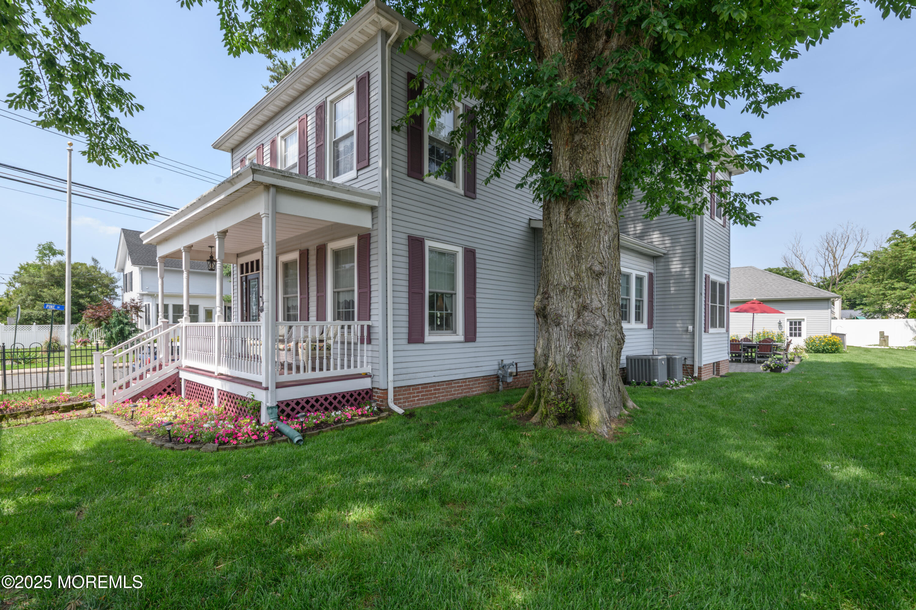 41 Cedar Street