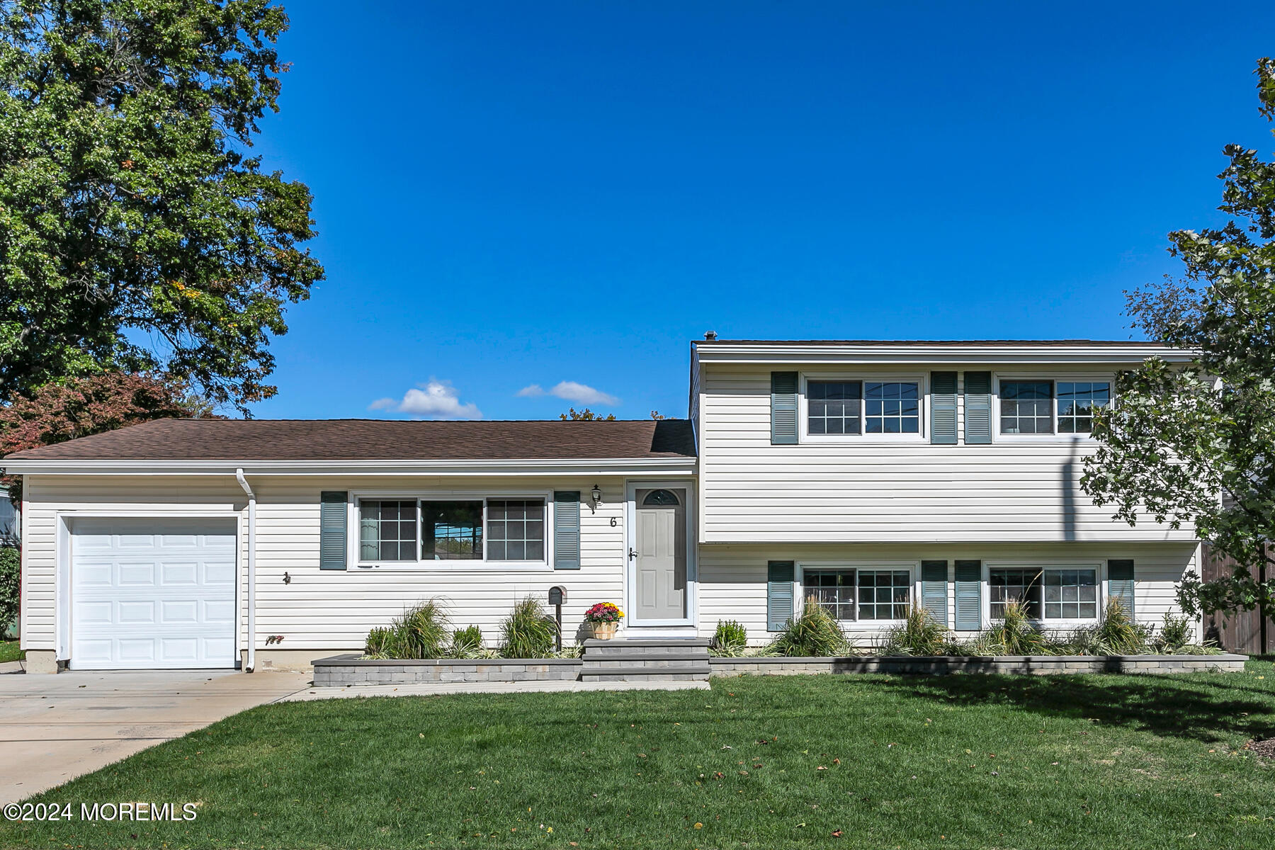 6 Colby Lane, Hazlet, New Jersey image 1