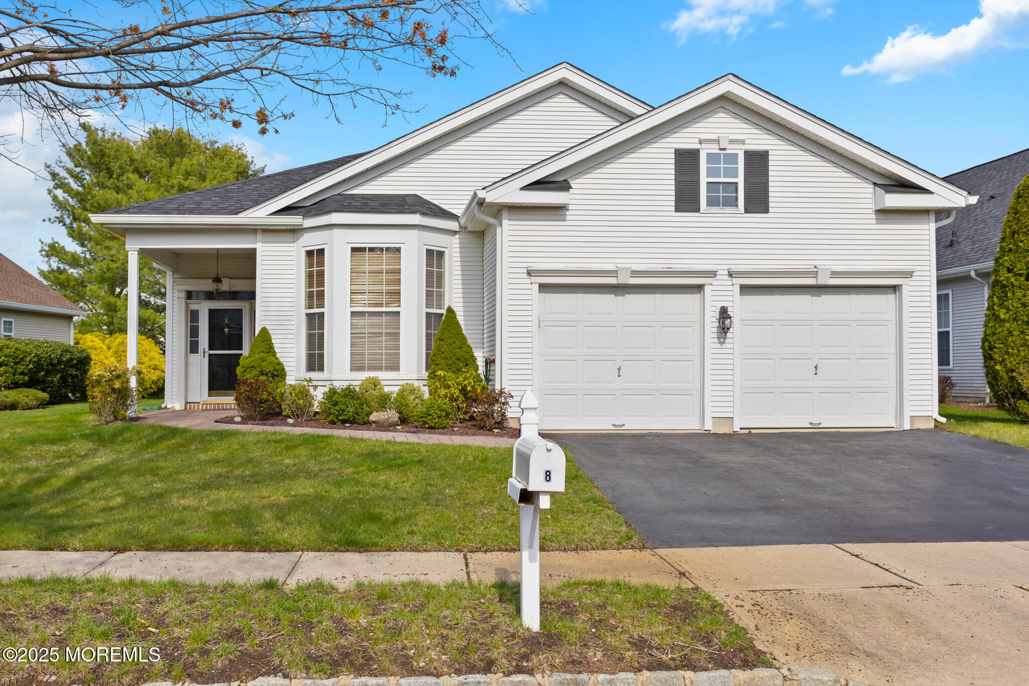 8 Plantation Way, Allentown, New Jersey image 2