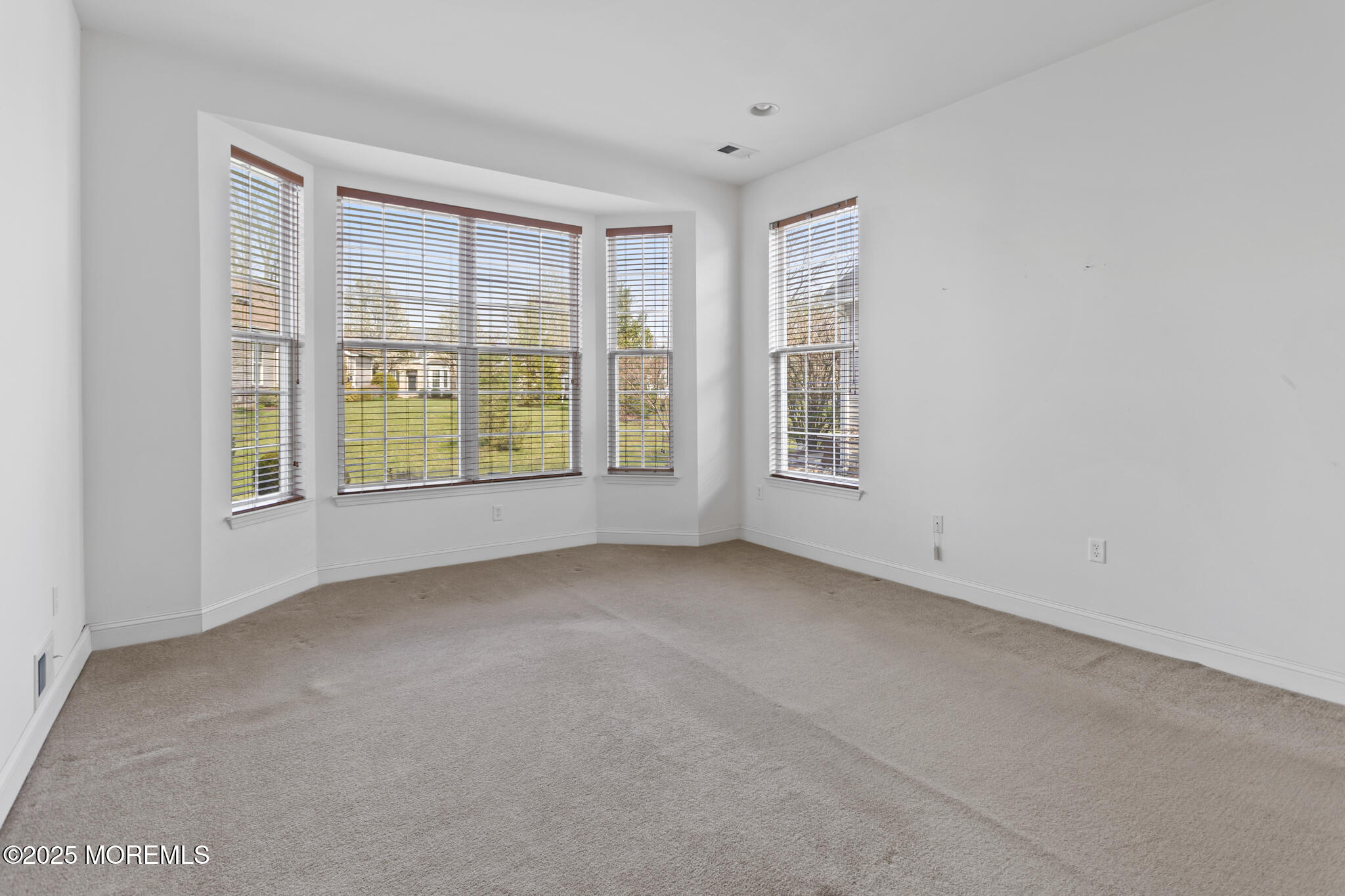 8 Plantation Way, Allentown, New Jersey image 13